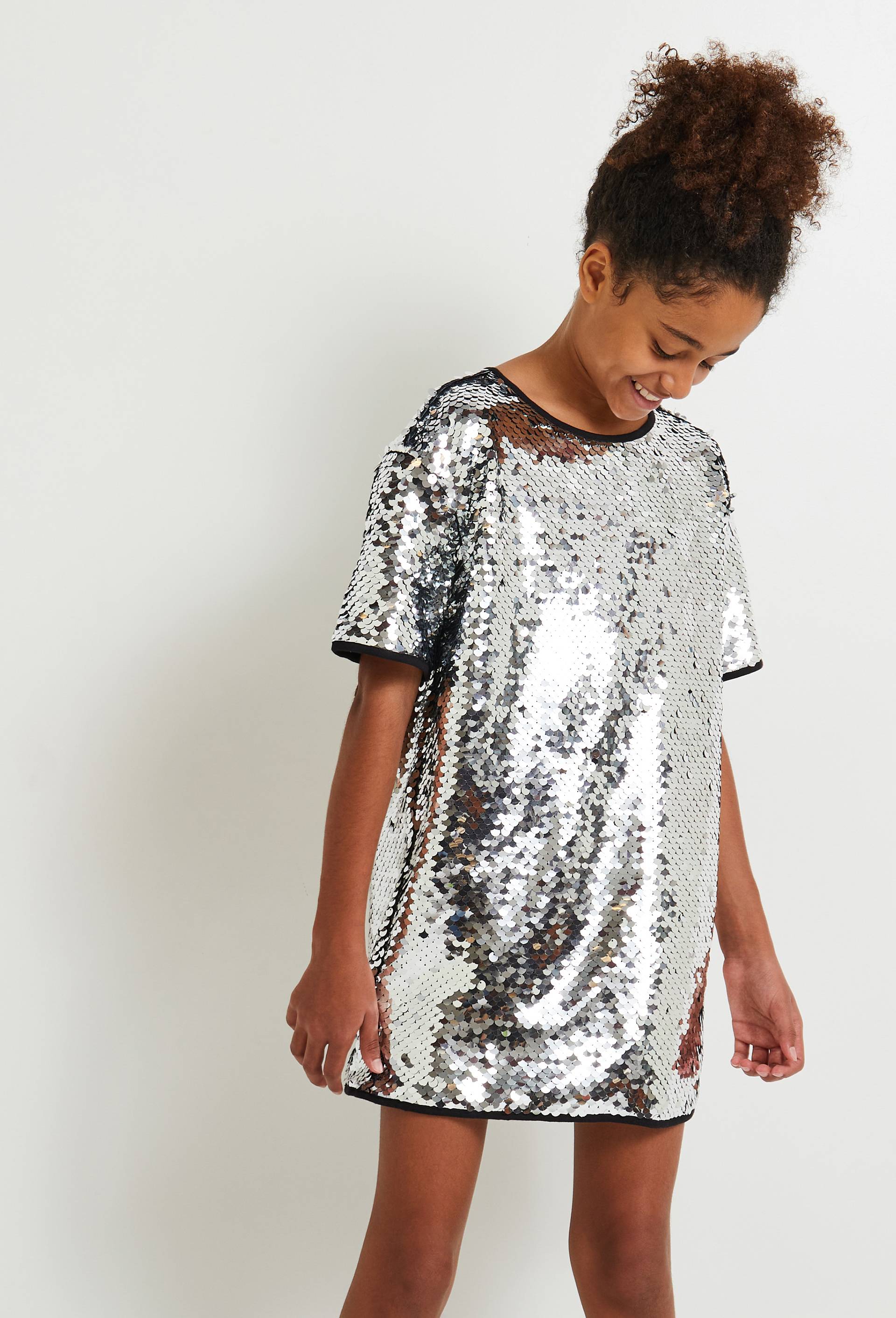 Robe à sequins contenant du polyester recyclé, Argent, large image number 0
