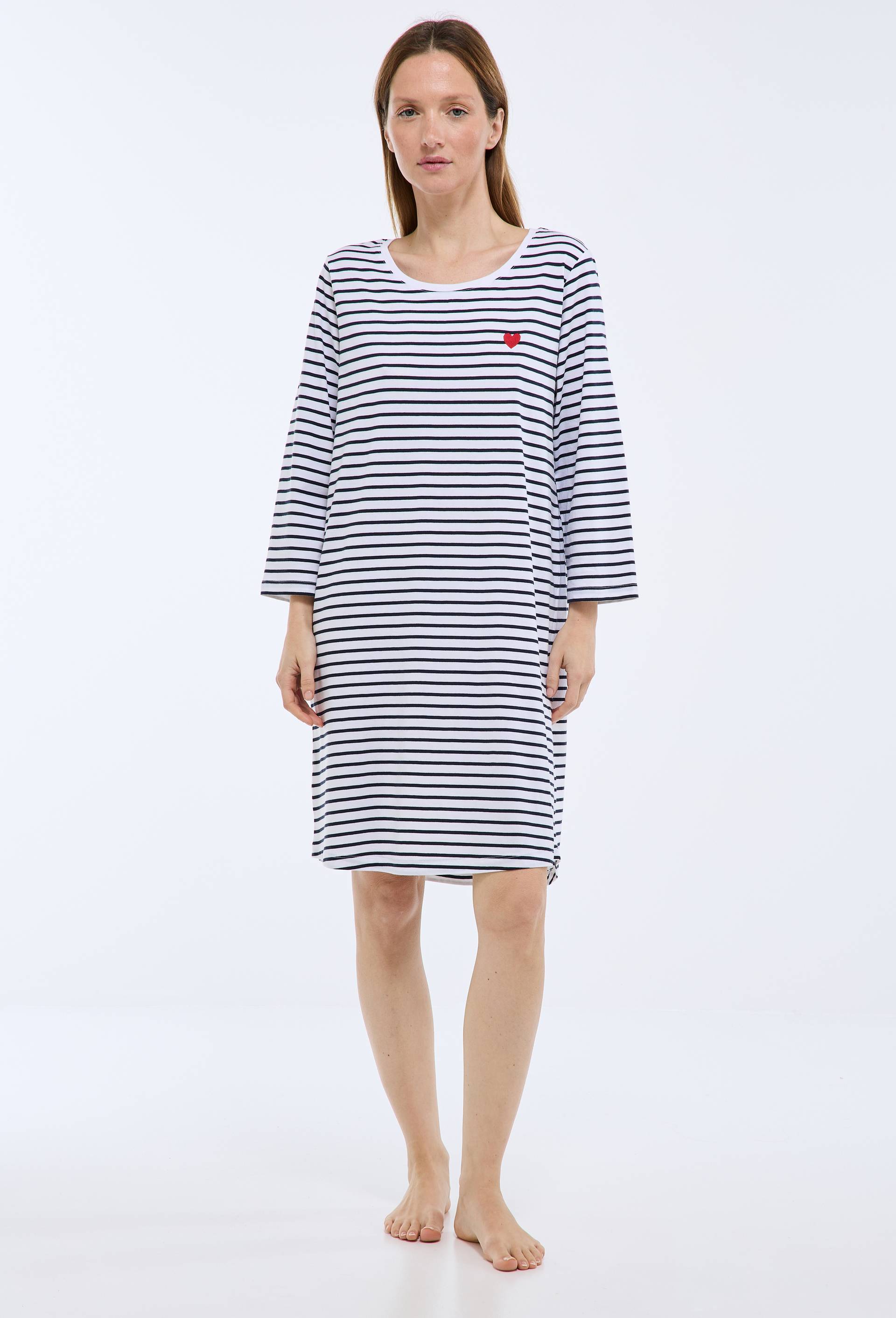 Chemise de nuit ray&eacute;e avec broderie coeur en coton BIO, Blanc, swatch image
