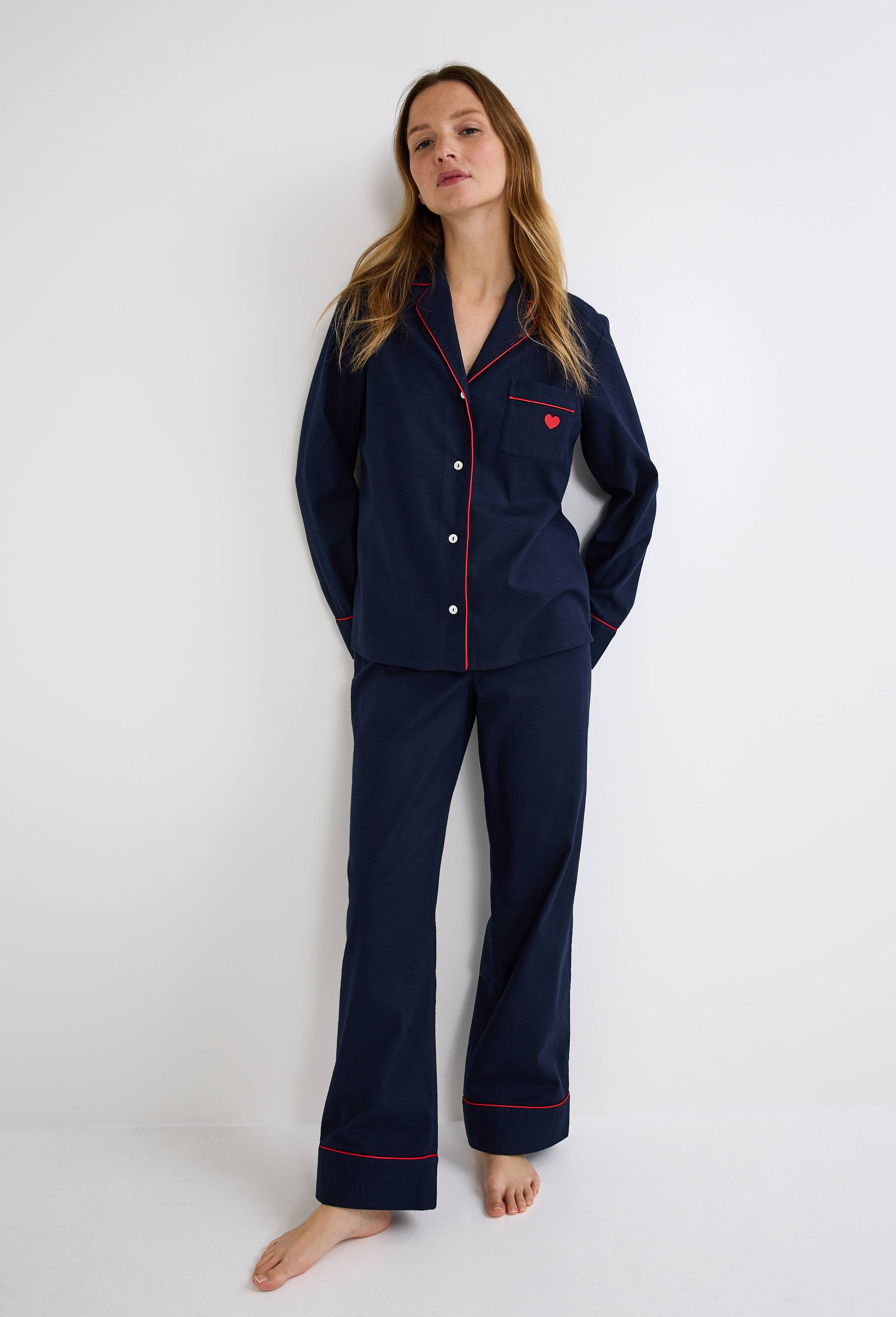 Pyjama uni broderie coeur en flanelle de coton BIO, Bleu foncé, large image number 0.0