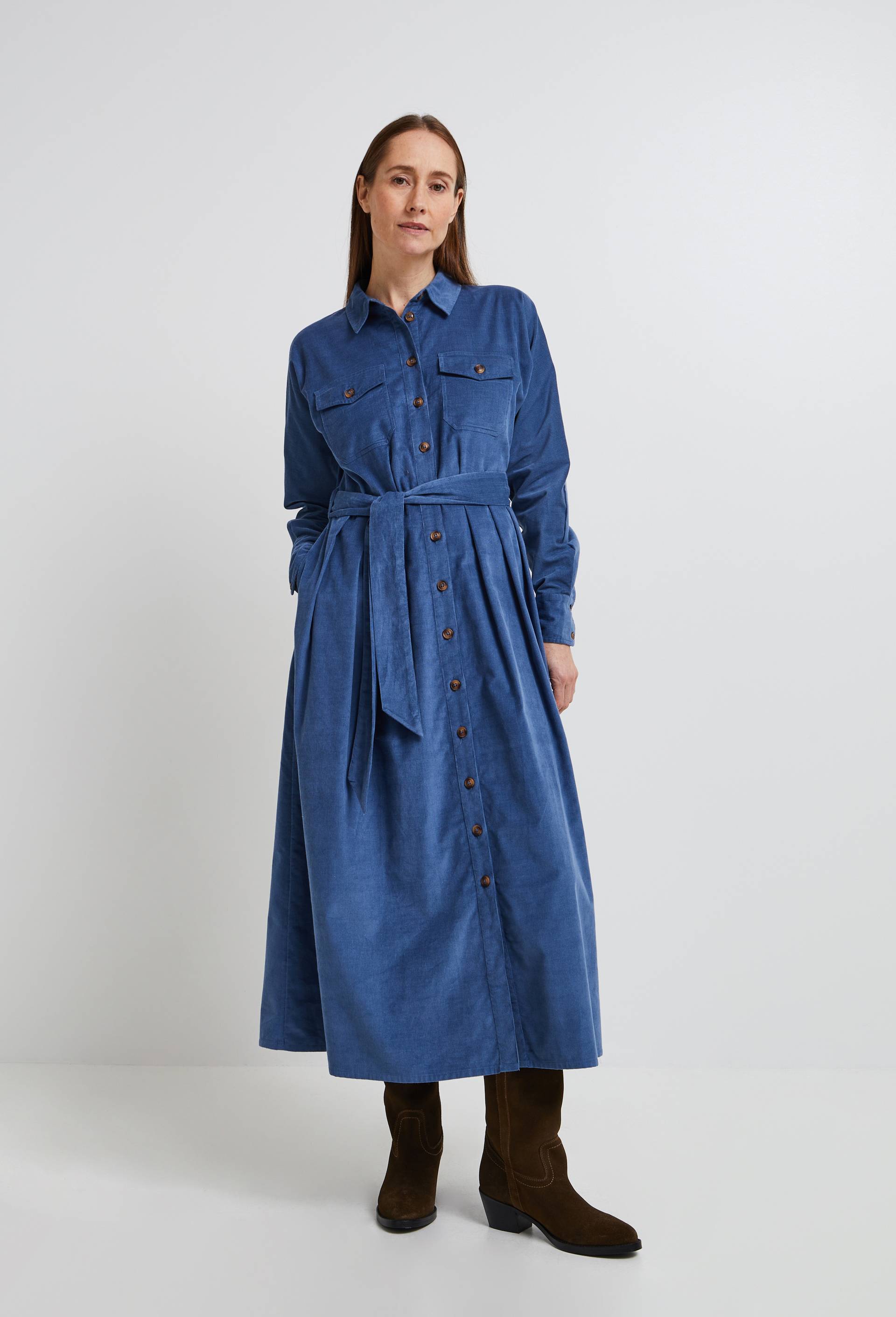 Robe Chemise Noire Taille S 36 - Longueur Mi-mollet - Occasion Très Bon état