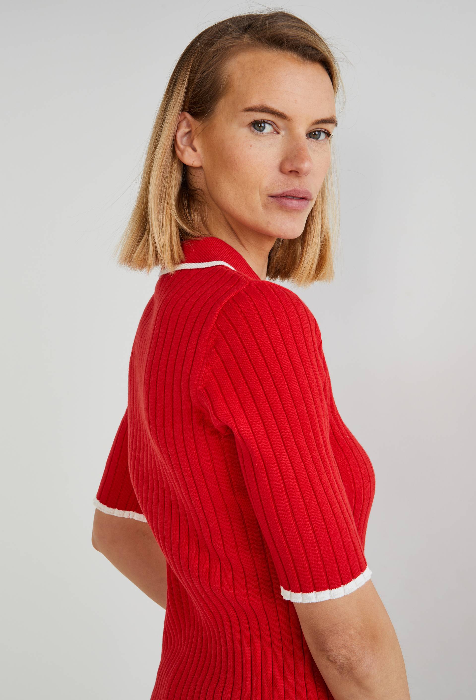 Pull noir Influx femme taille 38/40 - Vêtements
