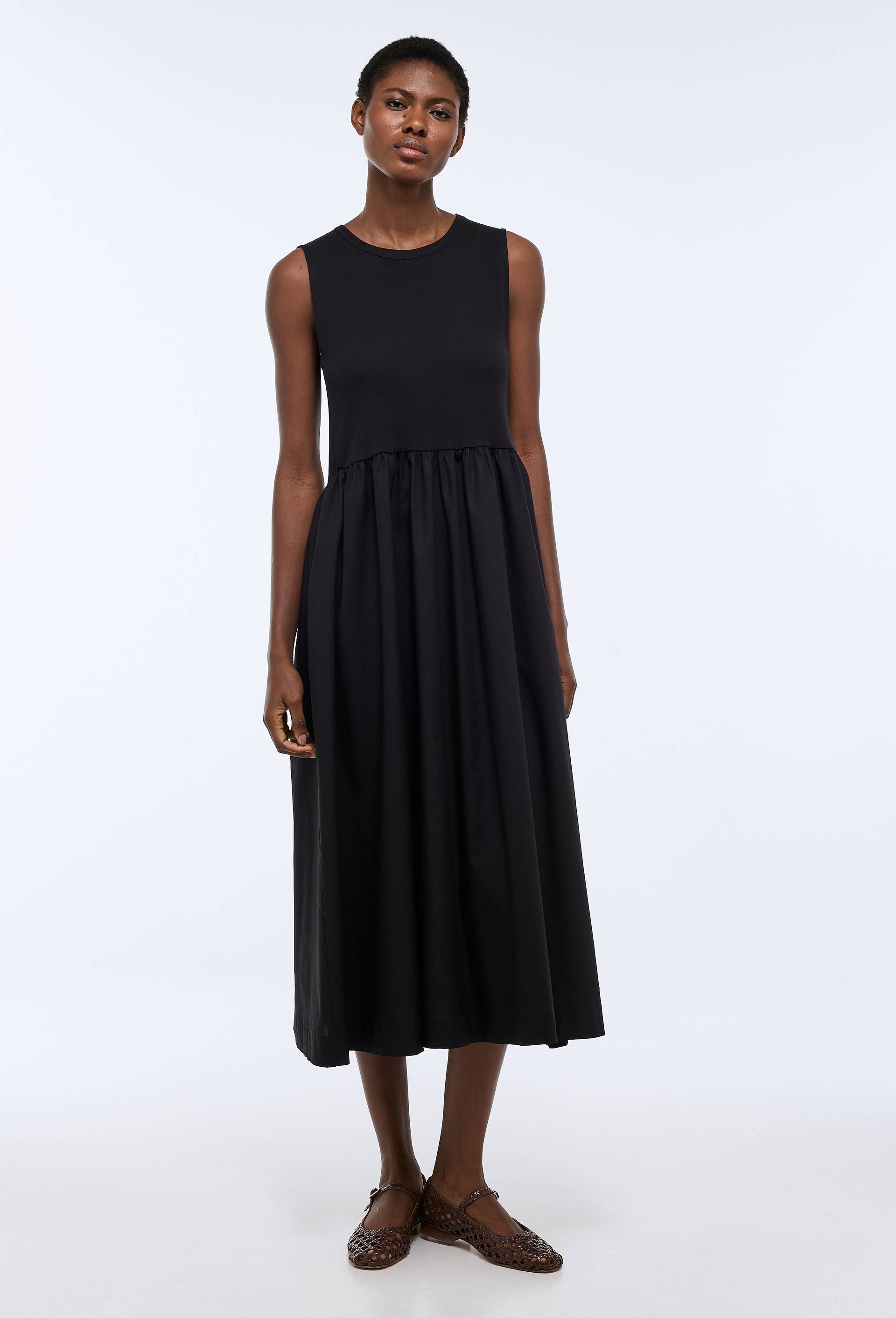 Robe longue d&eacute;bardeur - Col rond - Bi mati&egrave;re en coton BIO, Noir, swatch image