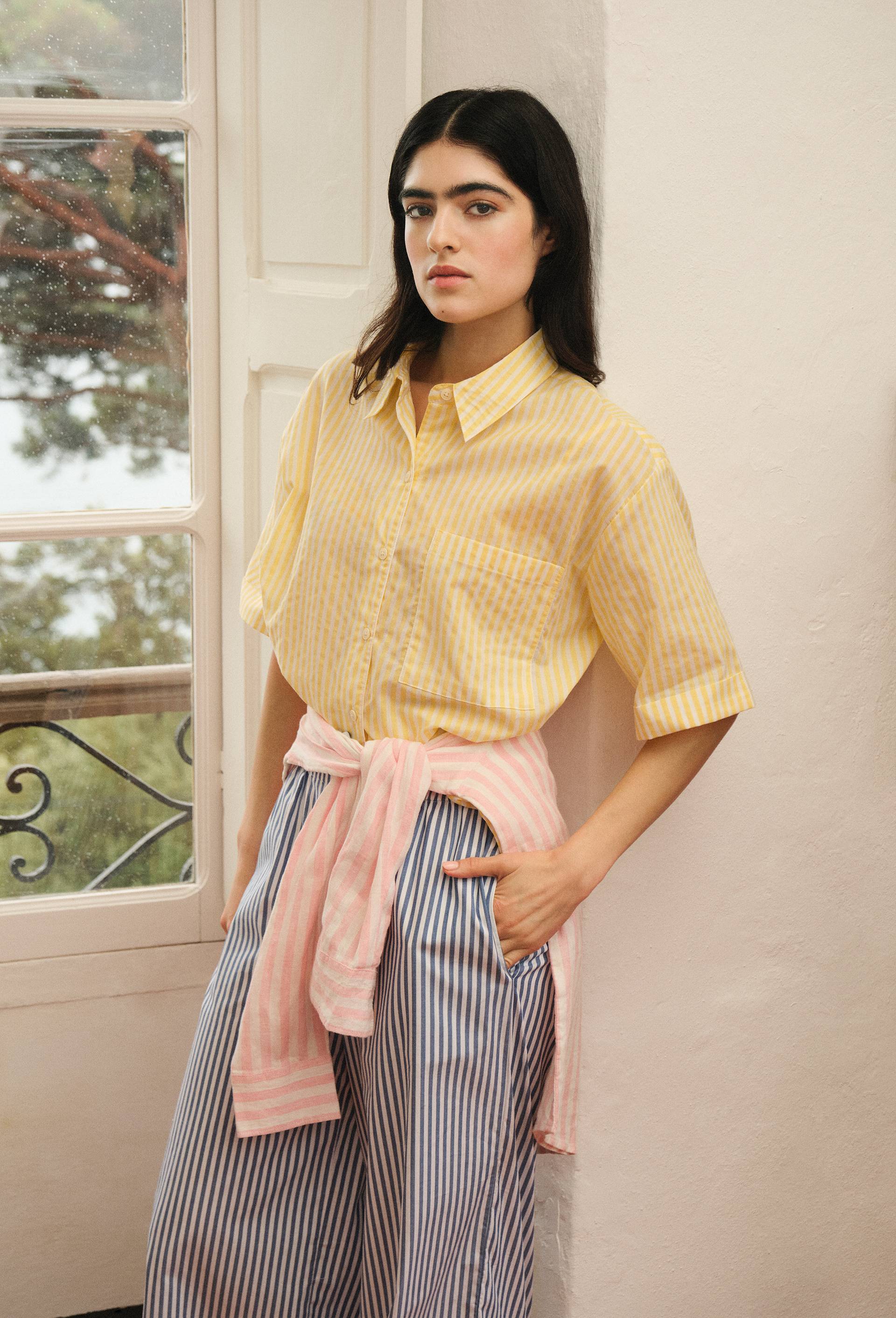 Chemise manches courtes ray&eacute;e en coton, Jaune clair, large image number 0