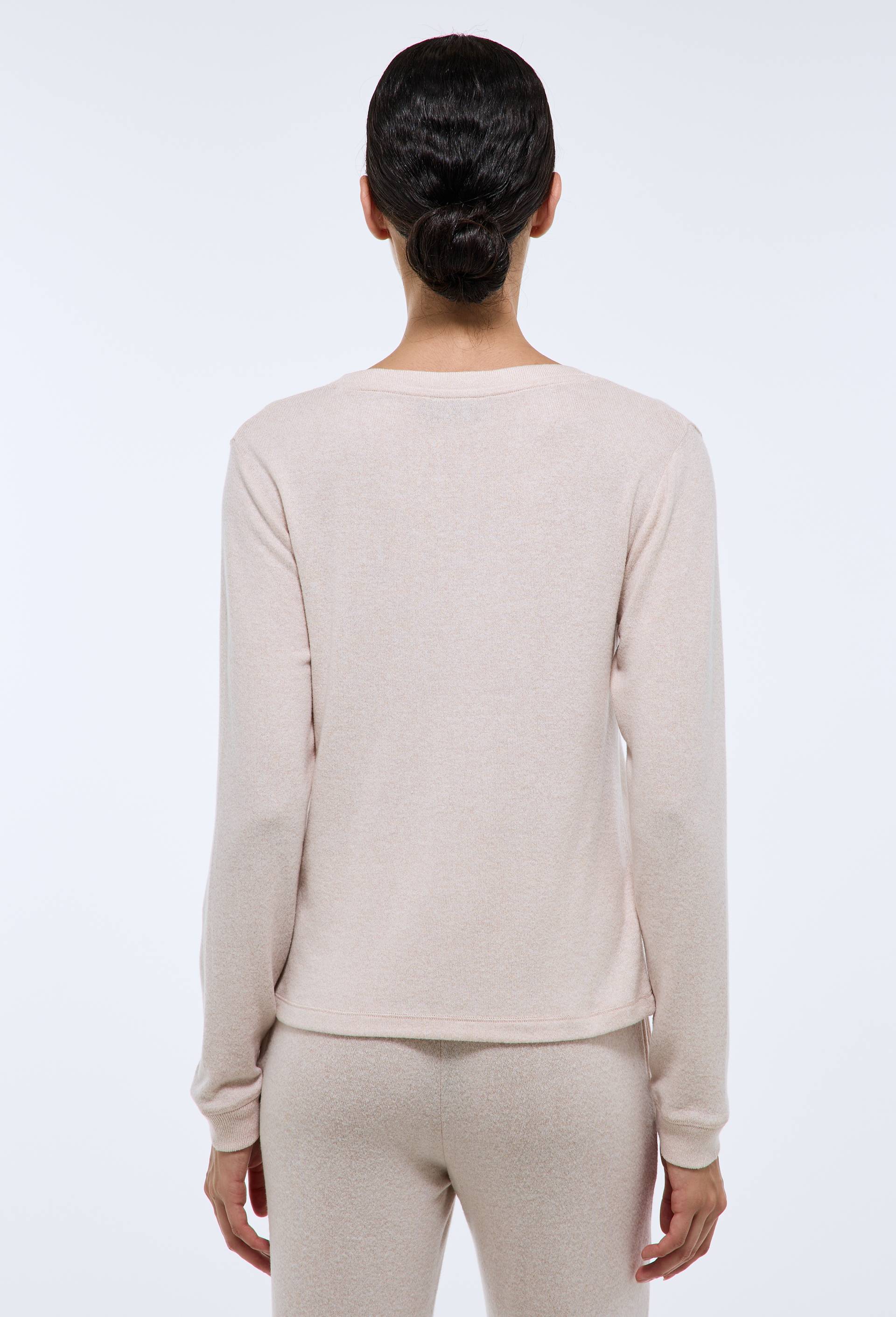 Pull col V uni doux et l&eacute;ger, Beige, large image number 1.0