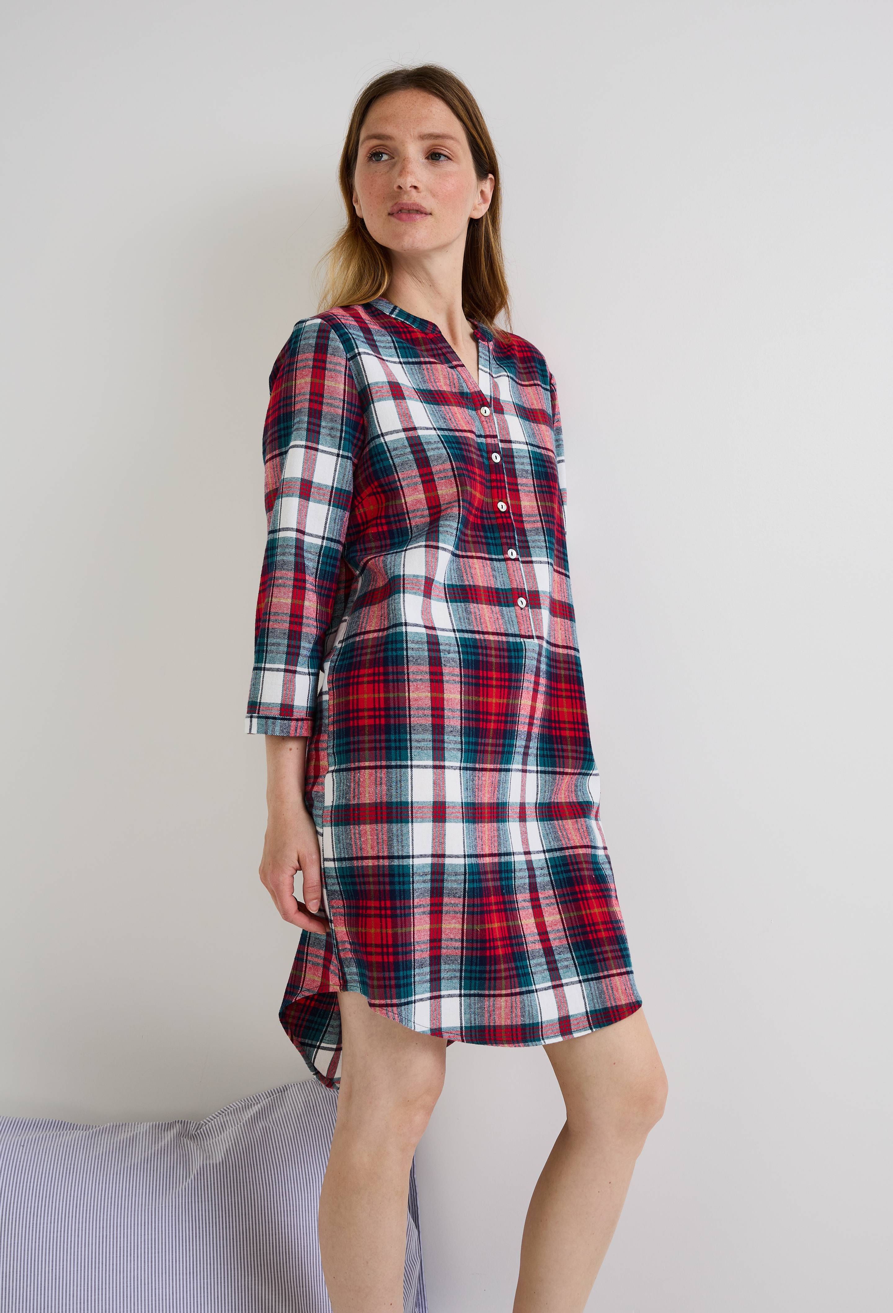 Chemise de nuit &agrave; carreaux en flanelle de coton BIO, Ecru, large image number 0