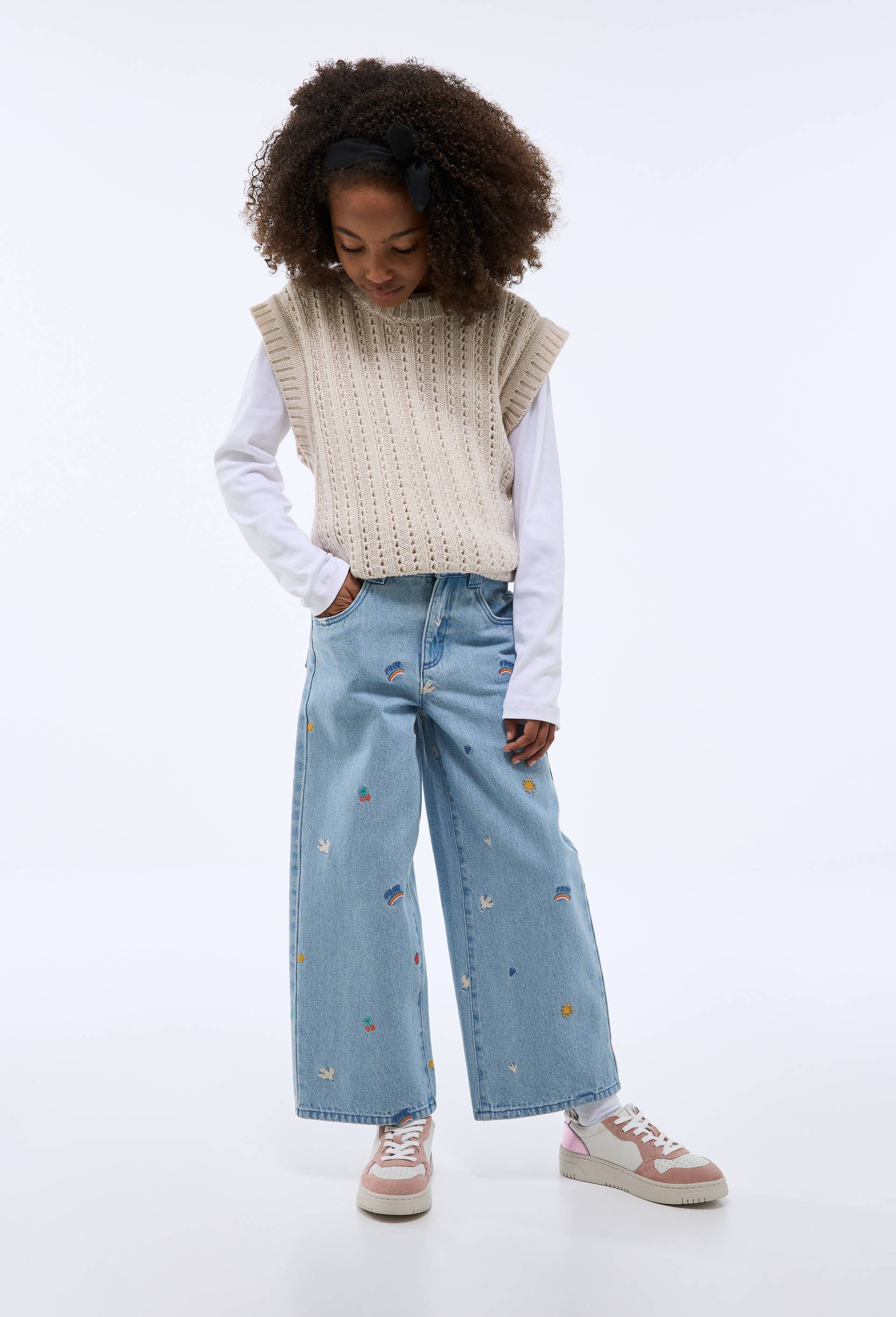 Jean large brod&eacute;, Bleu clair, large image number 1
