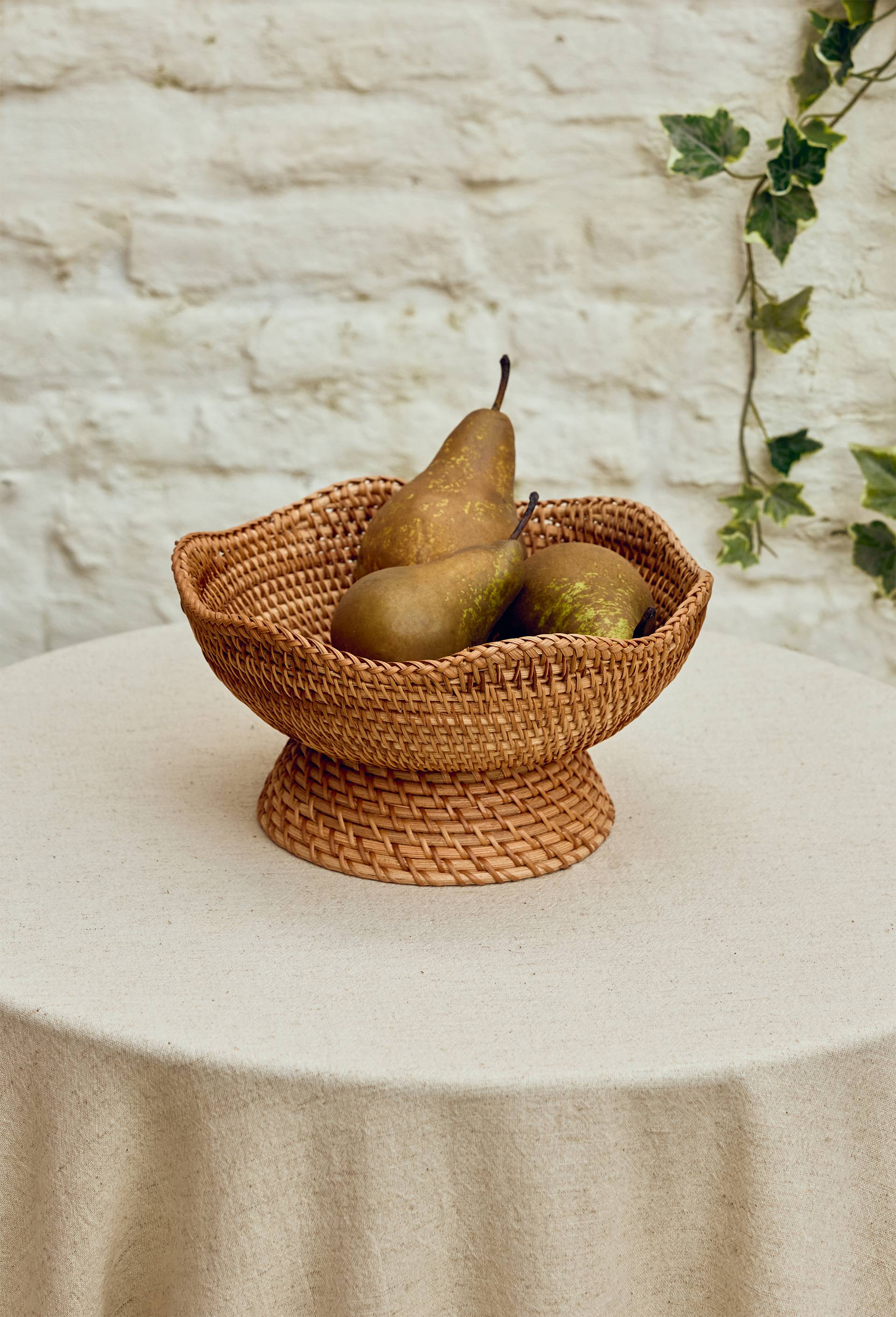 Corbeille d&eacute;corative 25cm, en rotin, Beige clair, large image number 0