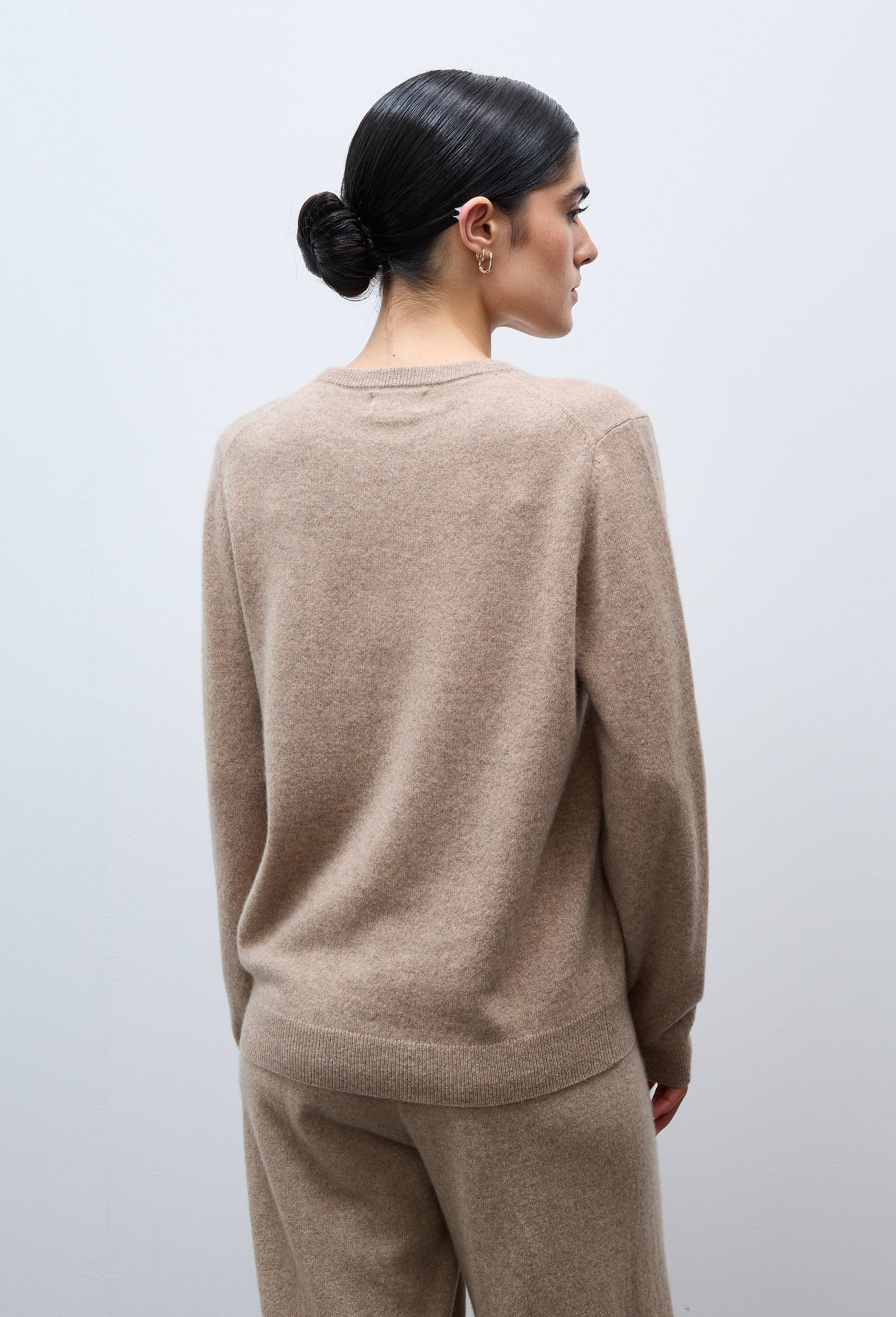 Pull uni col rond en 100% cachemire, Beige, large image number 1.0