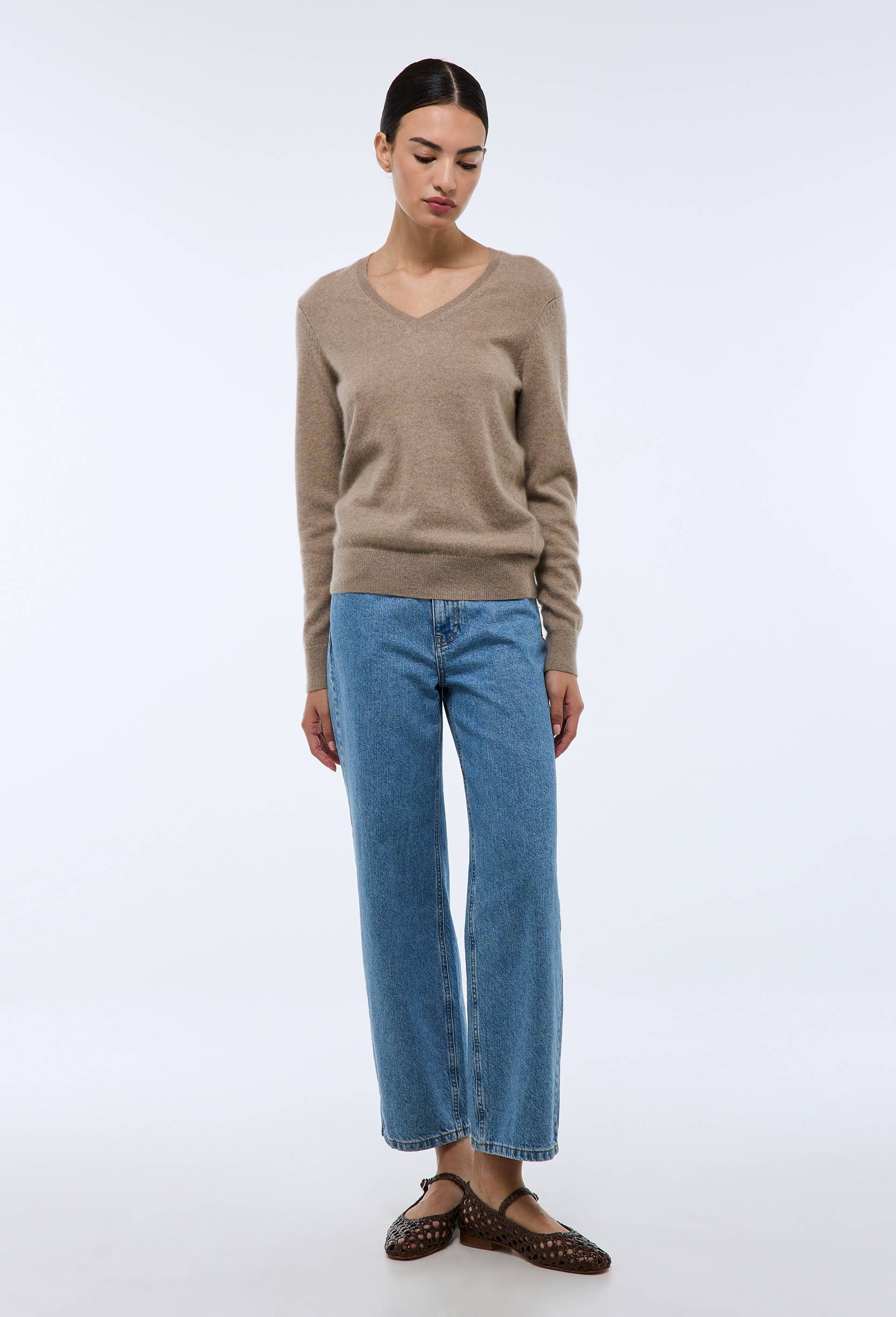 Pull uni col V en 100% cachemire, Beige, large image number 0