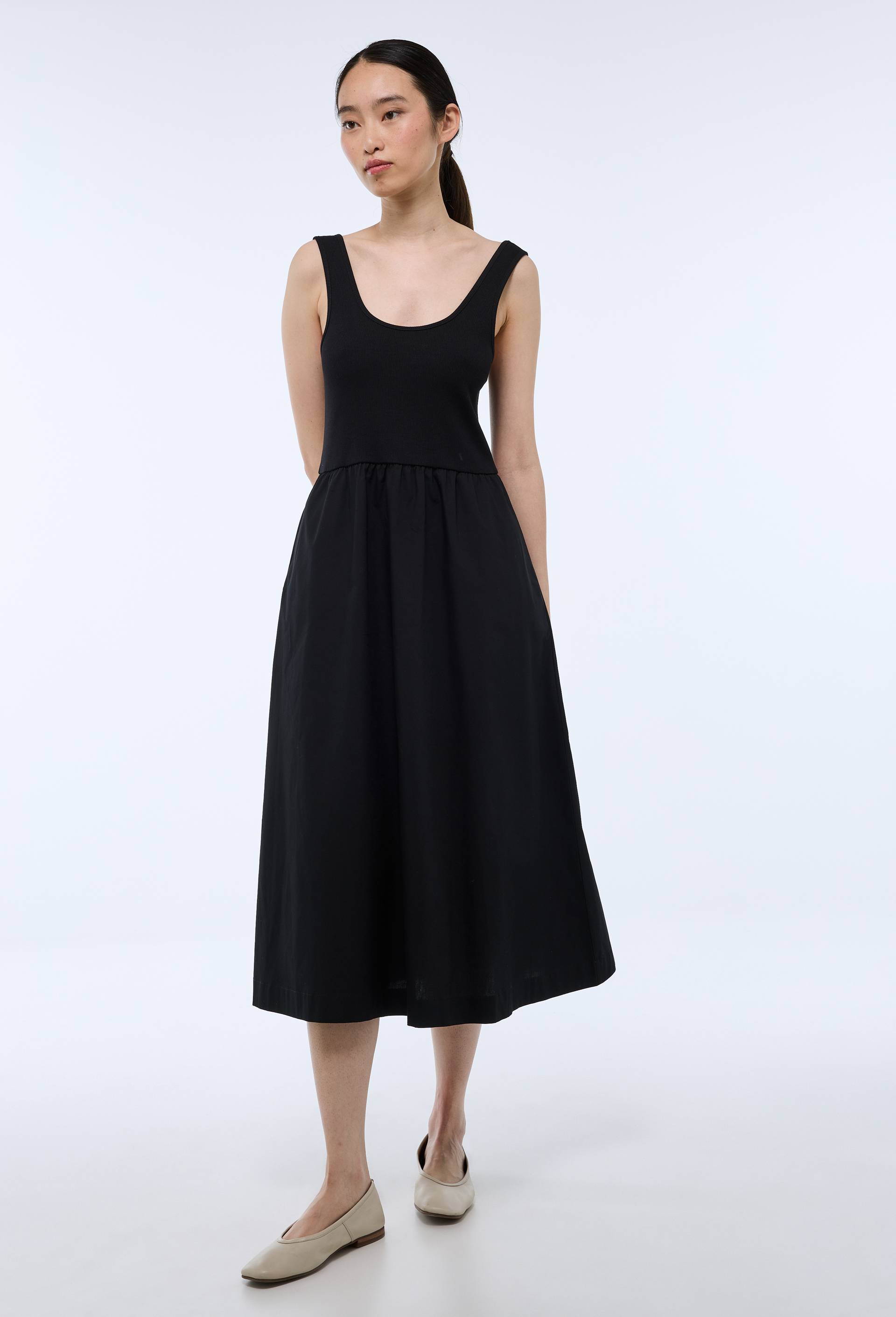 Robe longue bi-mati&egrave;re unie en coton, Noir, large image number 0