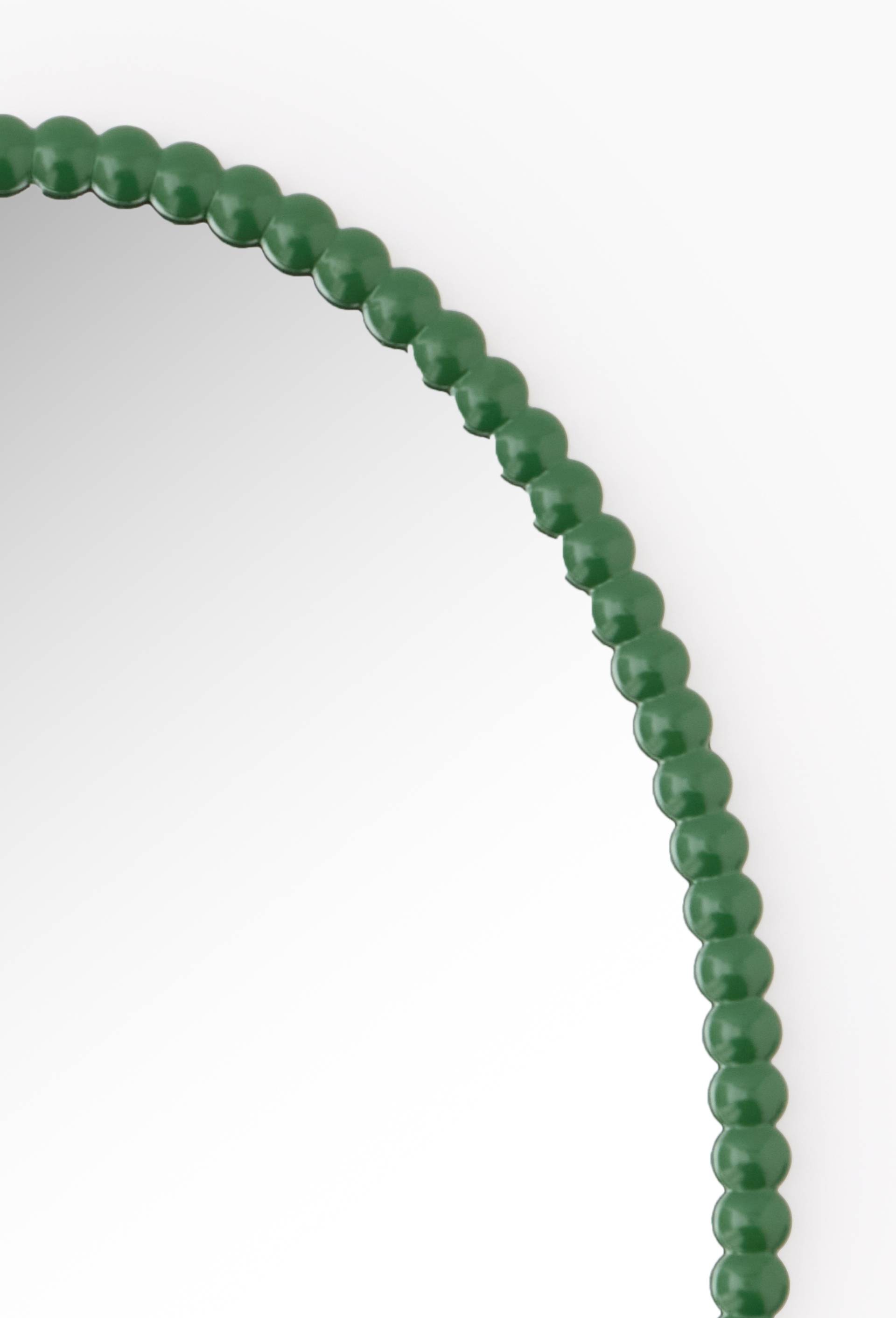 Miroir ovale avec boules, H70x50cm, en bois, Vert, large image number 1