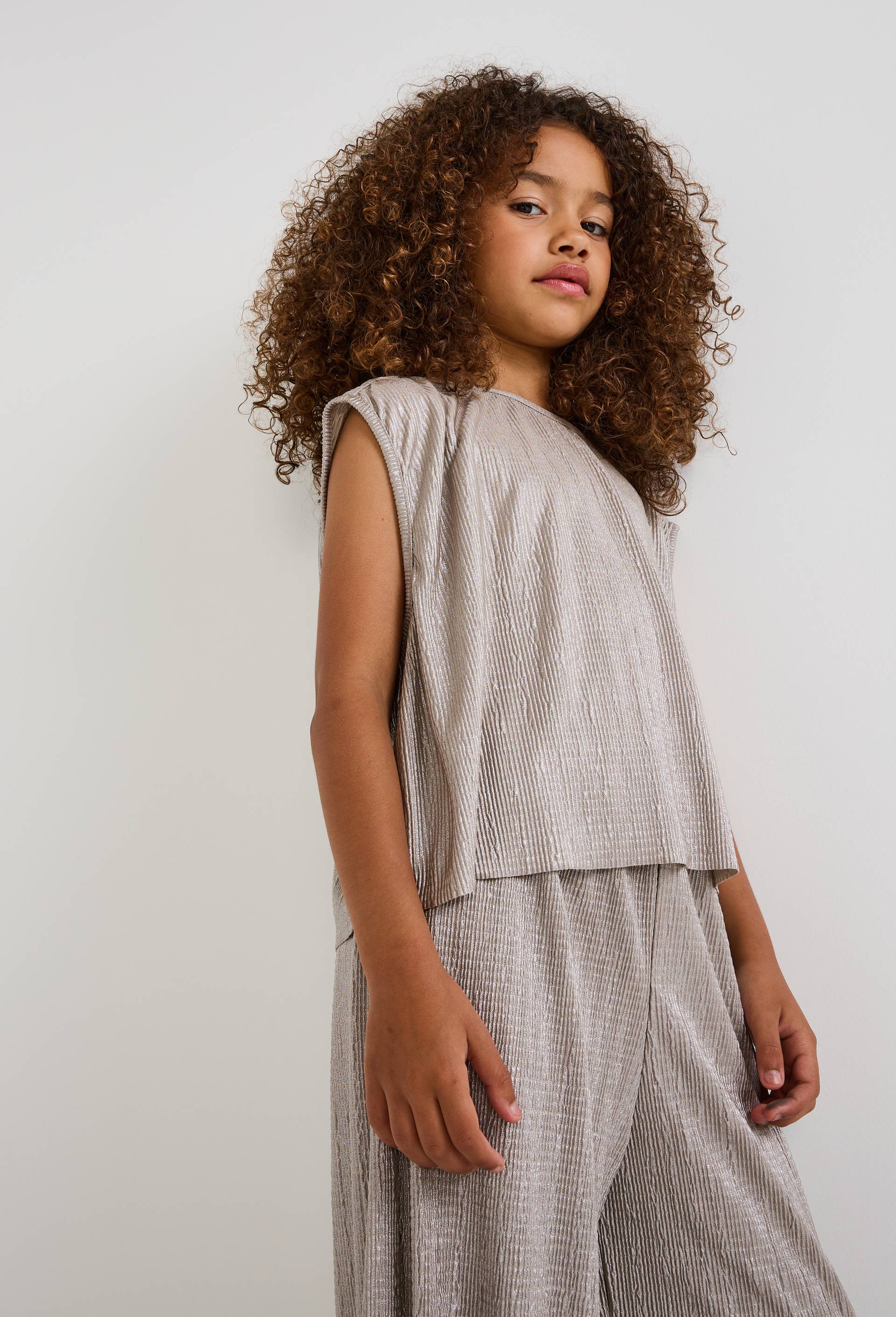 Blouse sans manches unie, Or, large image number 0.0