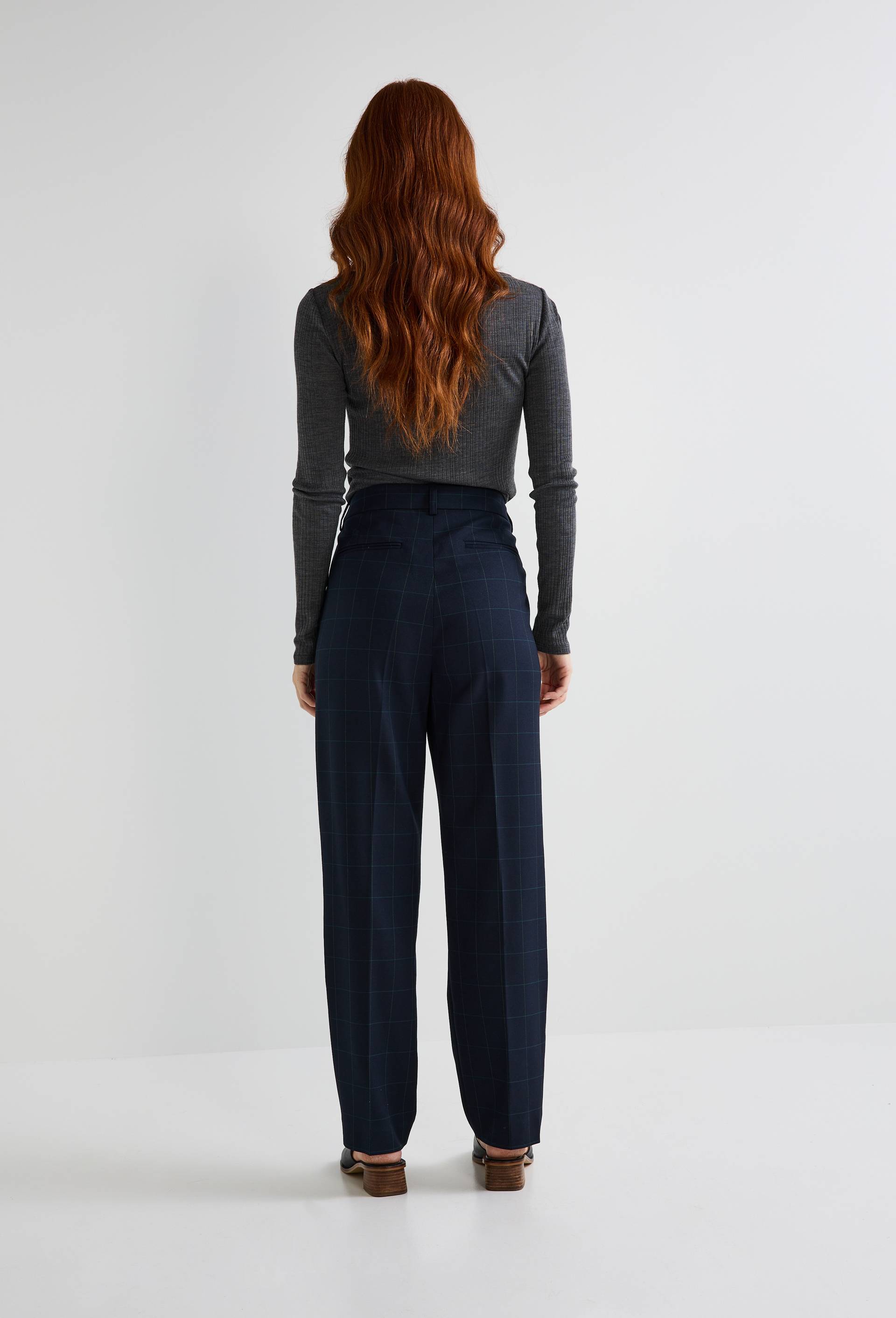 Pantalon droit &agrave; carreaux avec pli cass&eacute;, Bleu fonc&eacute;, large image number 1.0
