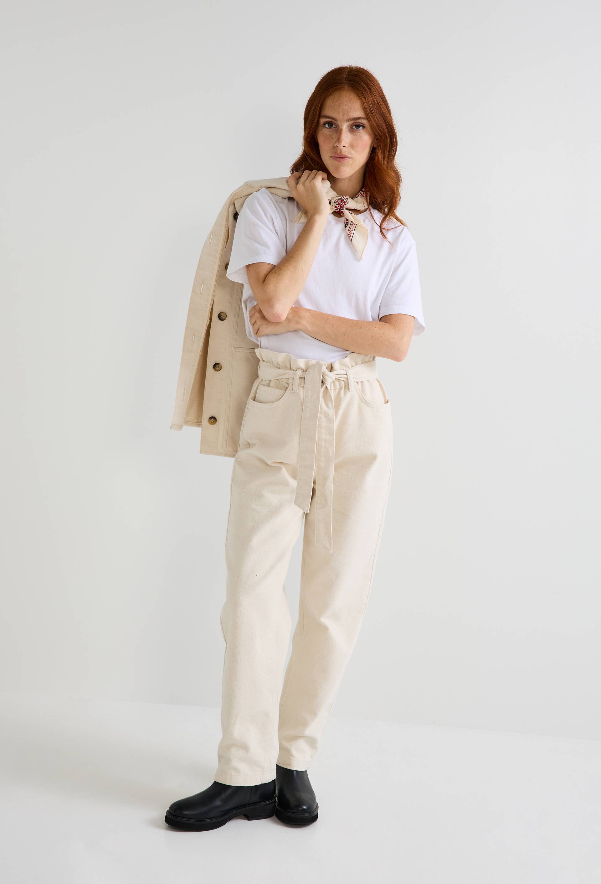 Pantalon carotte taille &eacute;lastiqu&eacute;e, Ecru, large image number 0
