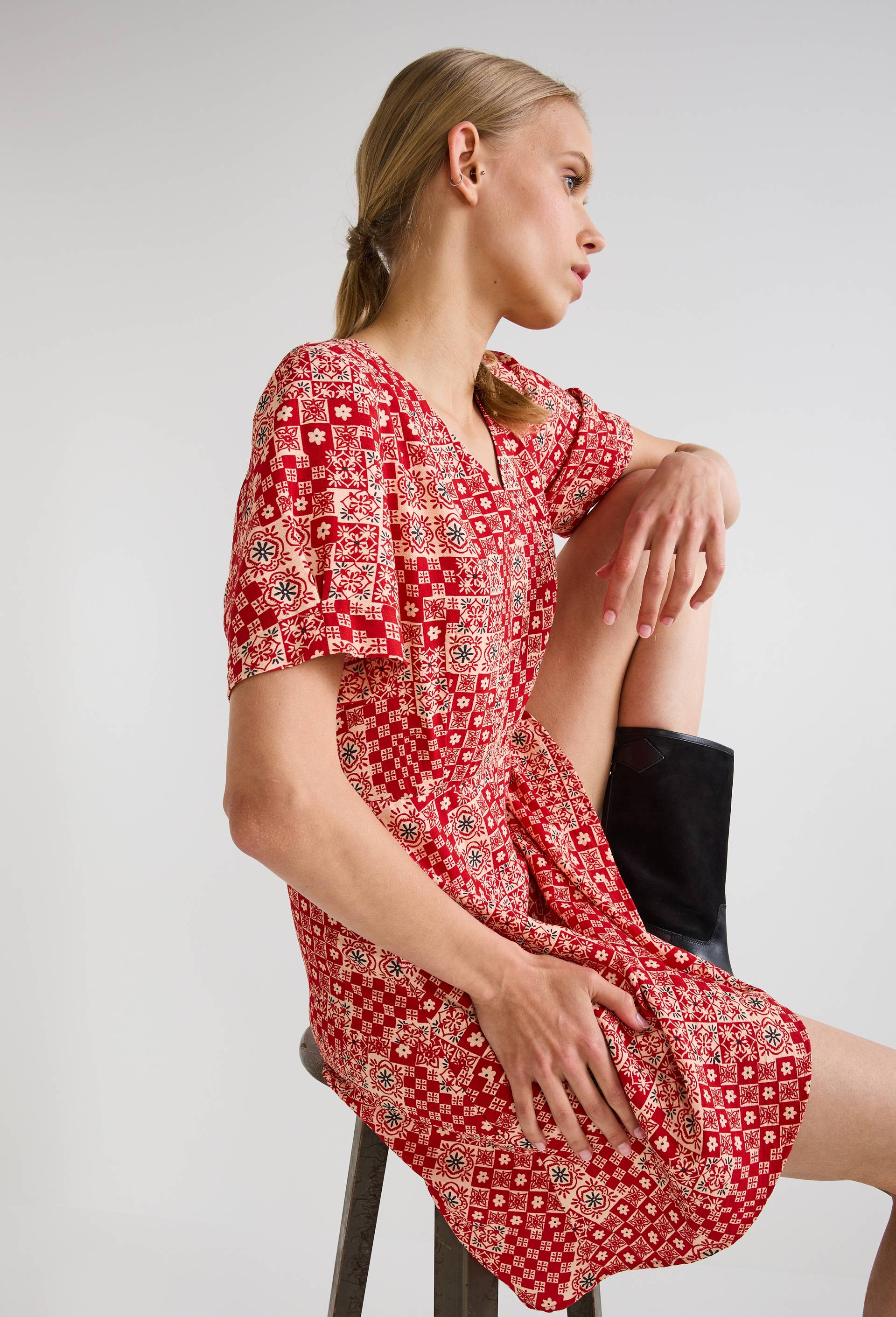Robe courte imprim&eacute;e, Rouge, large image number 0