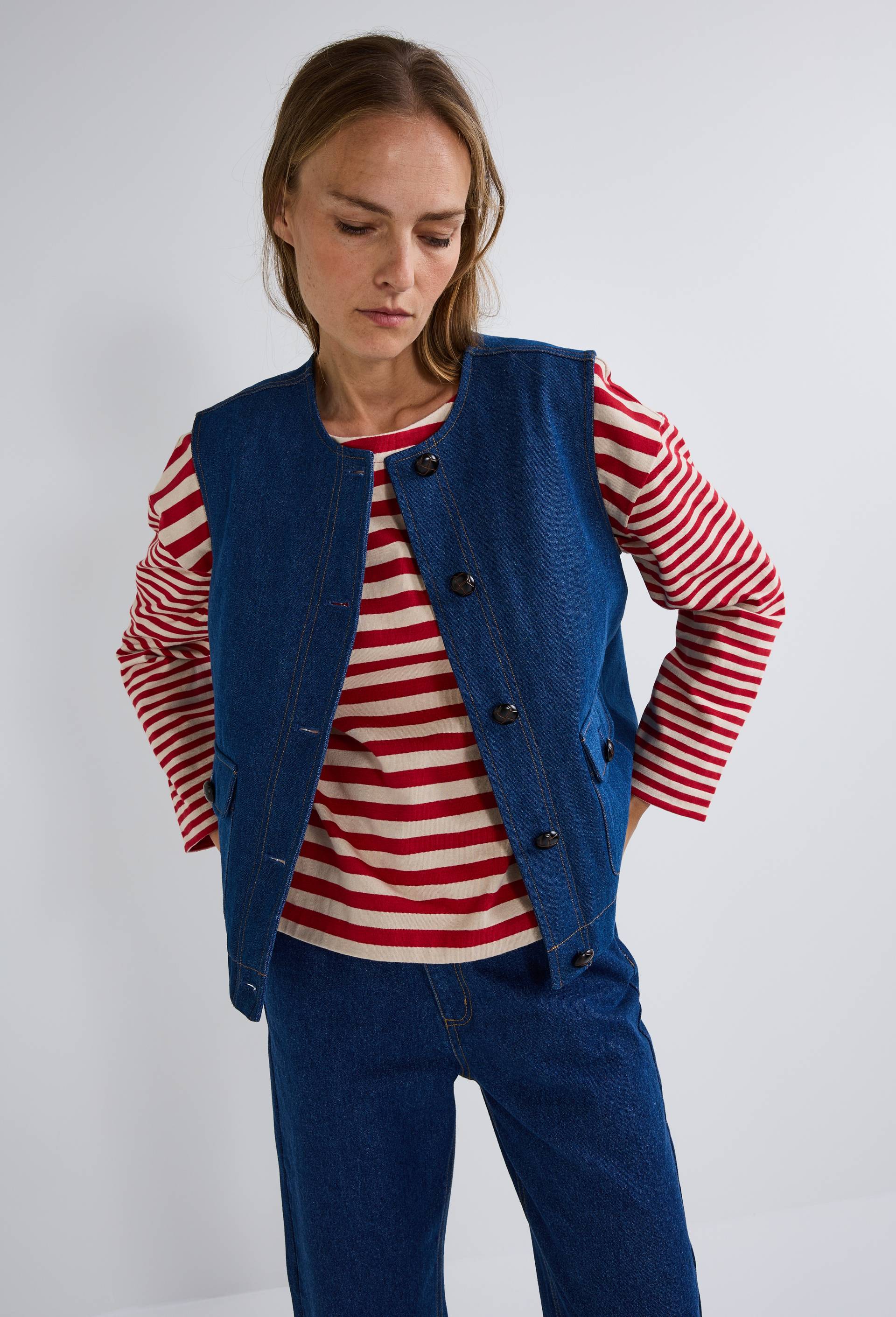 Veste sans manches en denim, Bleu fonc&eacute;, large image number 2