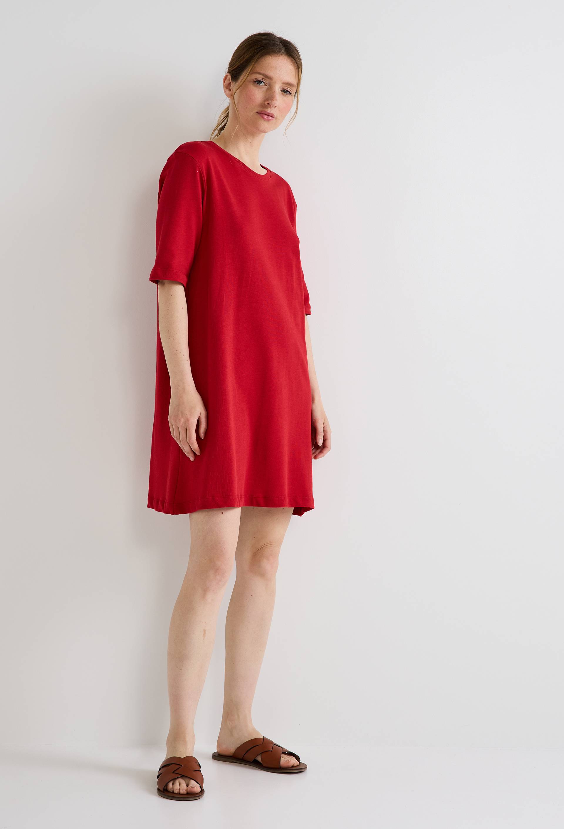 Robe t-shirt uni &agrave; manches courtes, Rouge, large image number 0