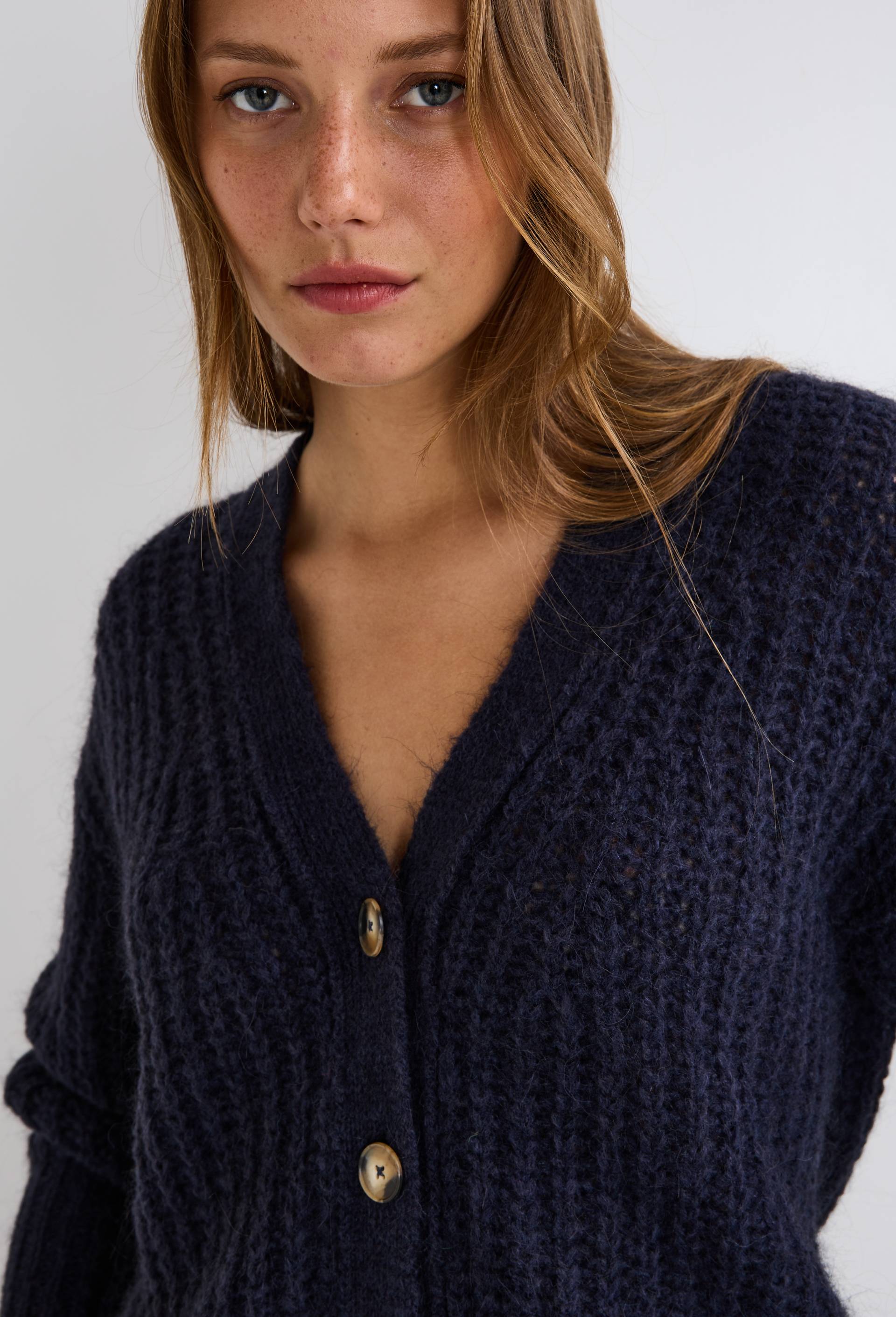 Cardigan large boutonn&eacute; contenant de l'alpaga, Bleu fonc&eacute;, large image number 0