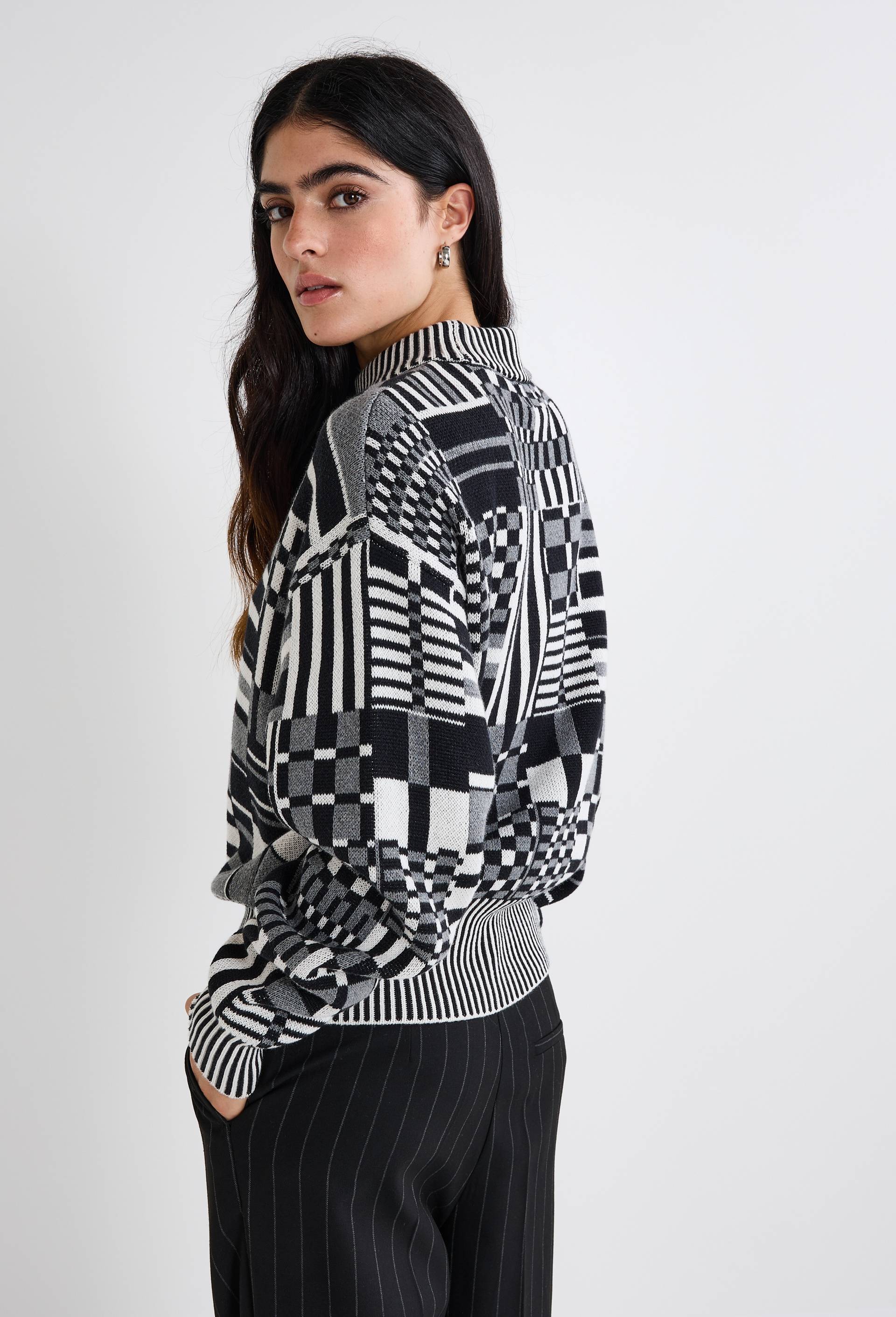 Pull jacquard graphique en coton BIO, Noir, large image number 3.0