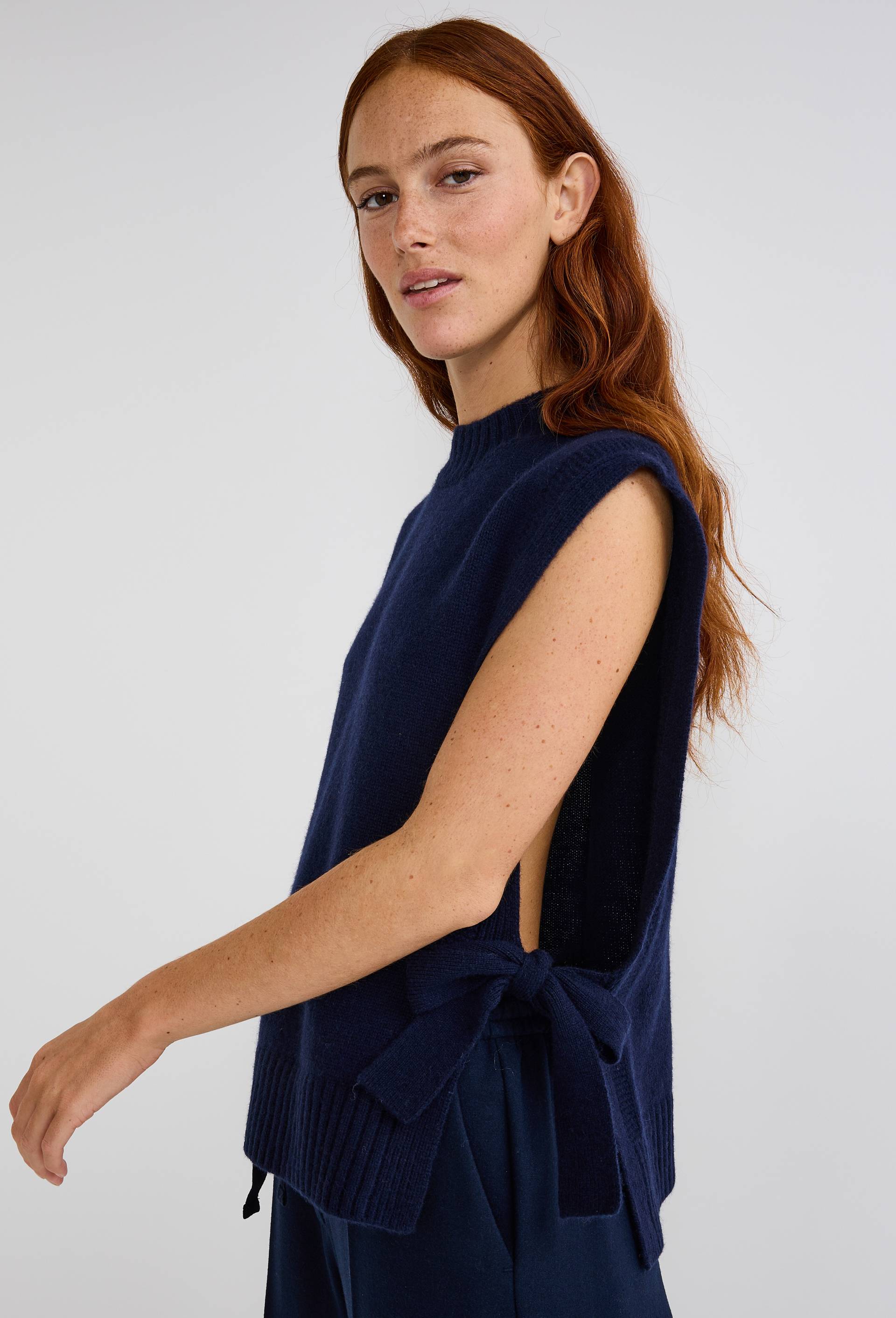 Col V Pull Sans Manche Lacoste Femme Pull Col V En Laine Unie