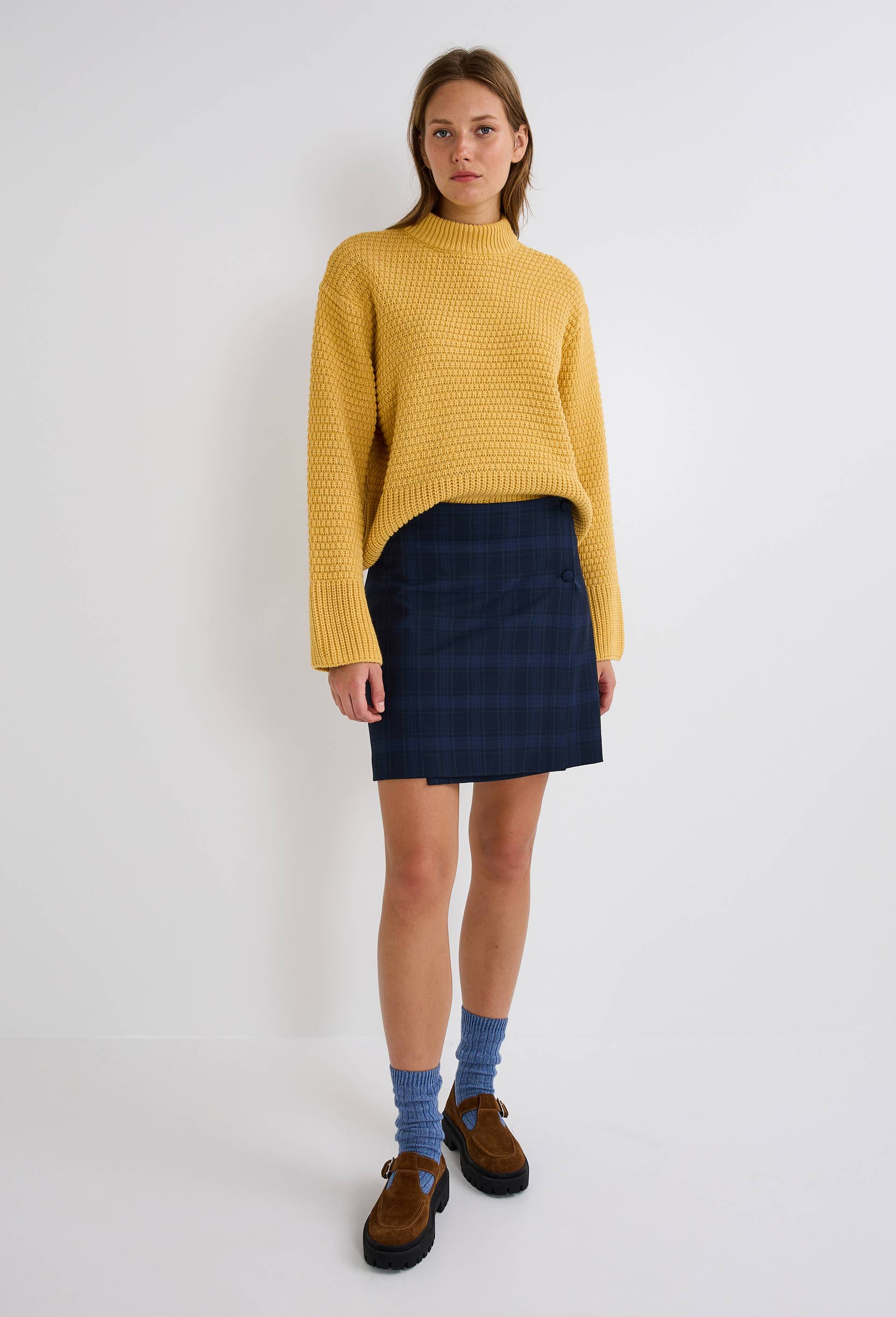 Pull col rond point fantaisie, Jaune, swatch image