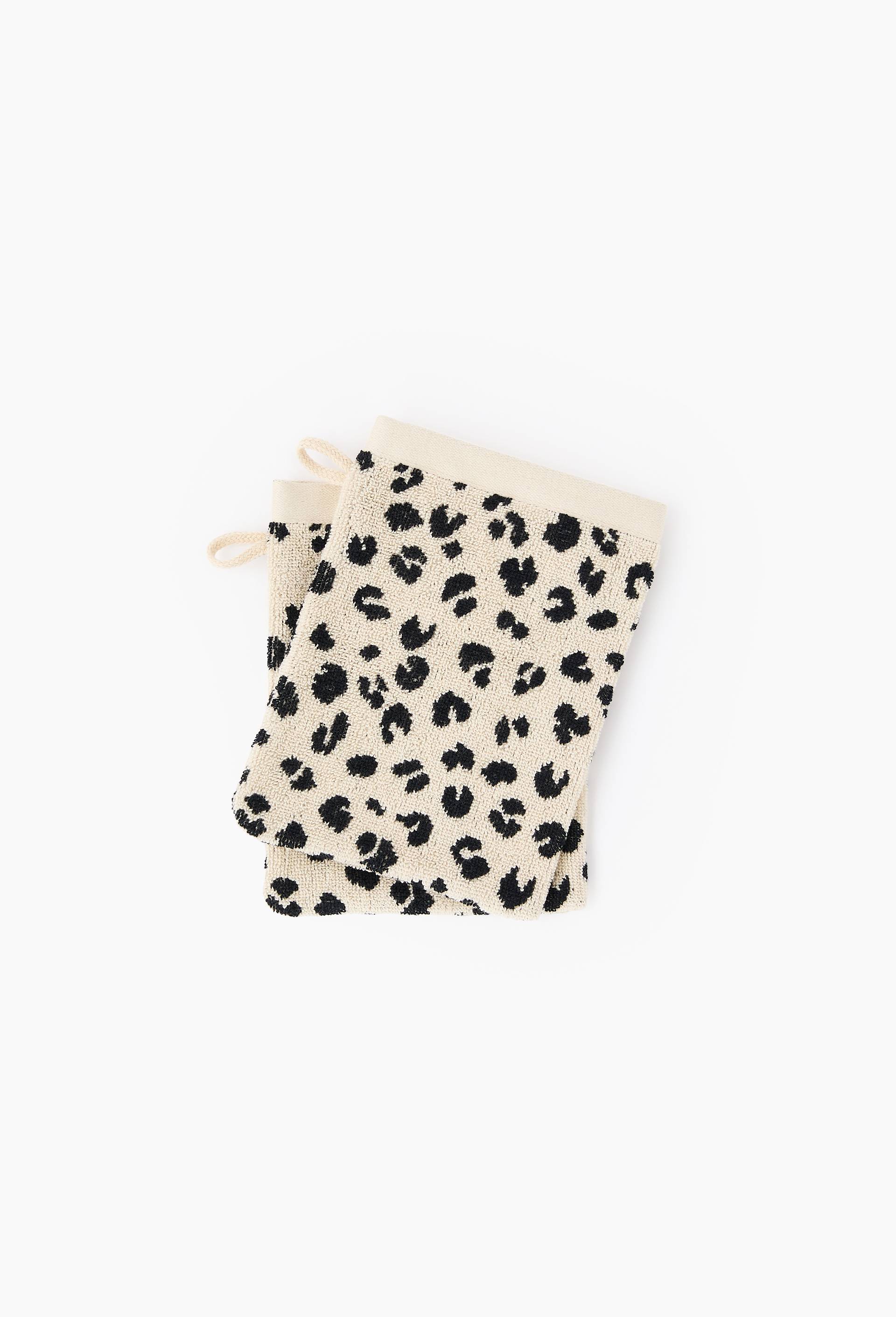Lot de 2 gants de toilette &agrave; motif l&eacute;opard, 15x21cm, en coton BIO GOTS, Ecru, large image number 1