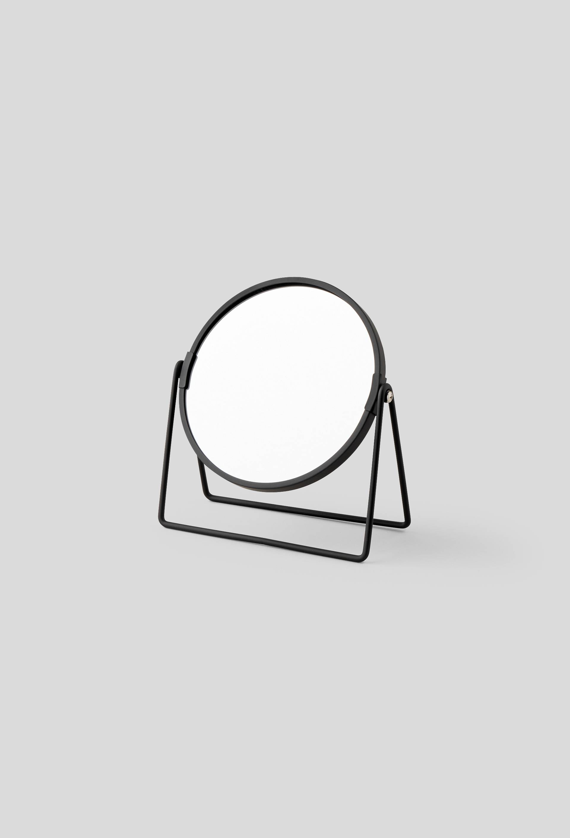 Miroir grossissant sur pied, 19x20.5x7.8cm, m&eacute;tal, Noir, large image number 0
