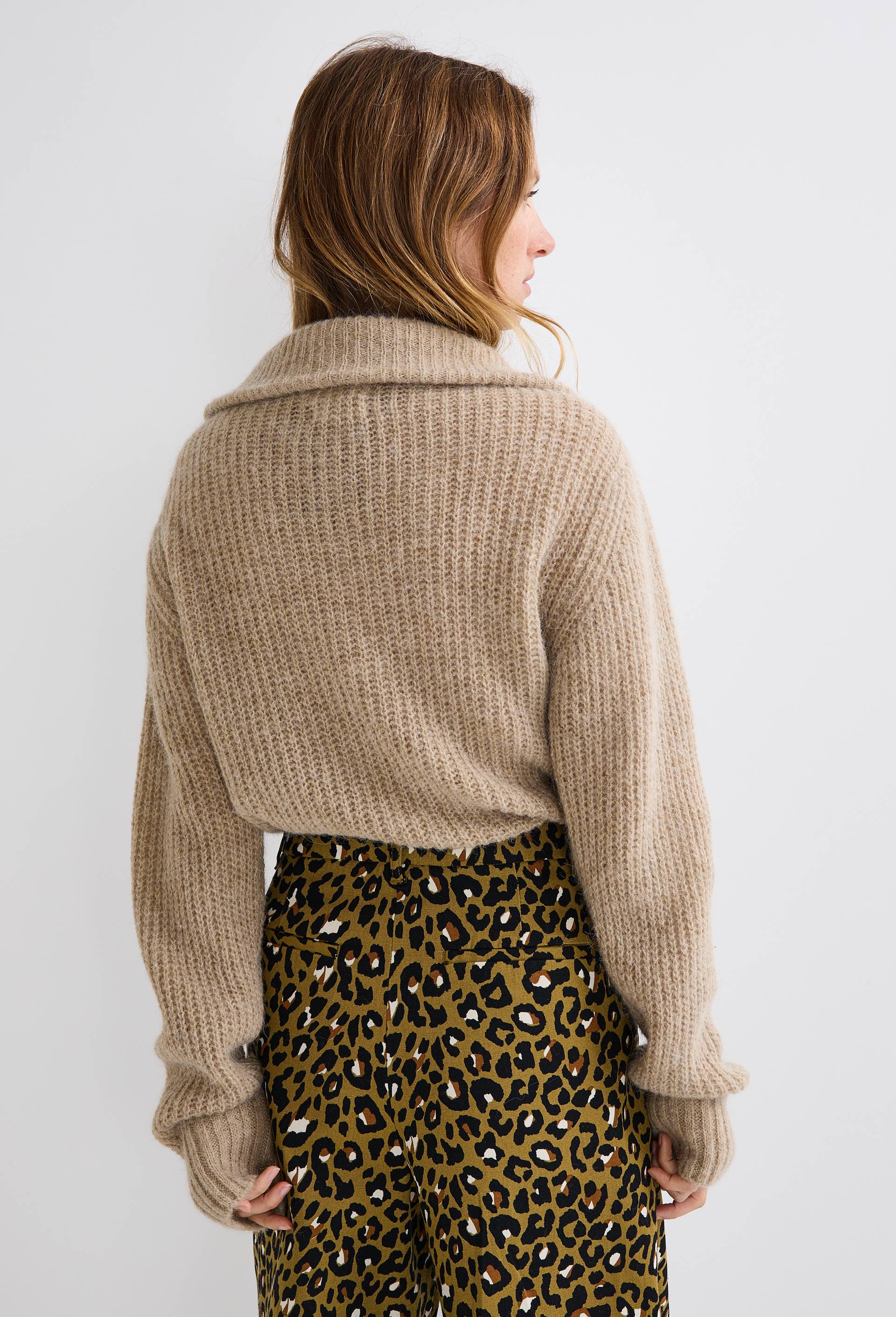 Pull col montant boutonn&eacute;, Beige, large image number 2