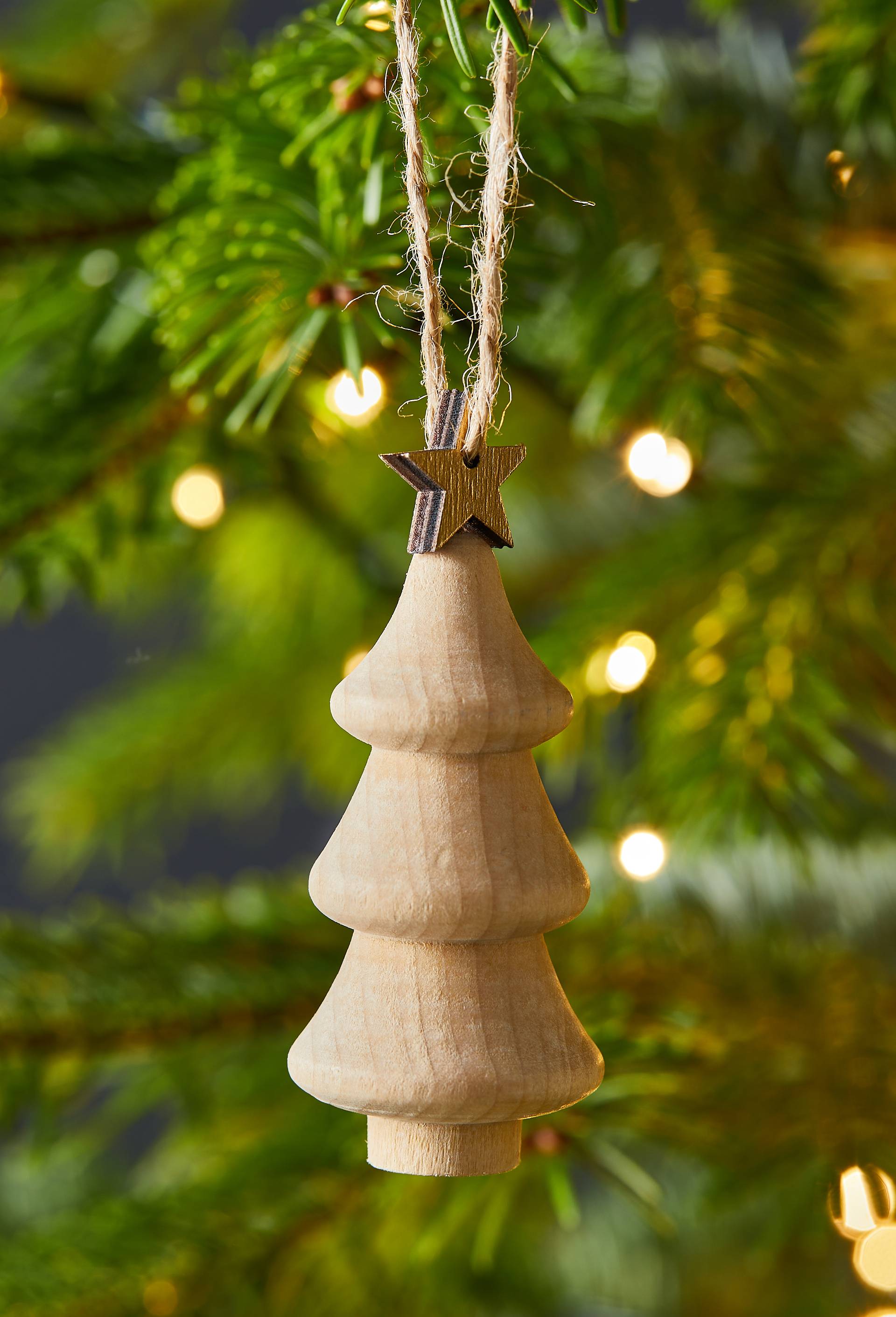 Ornement sapin, H8cm, en bois, Beige clair, large image number 0