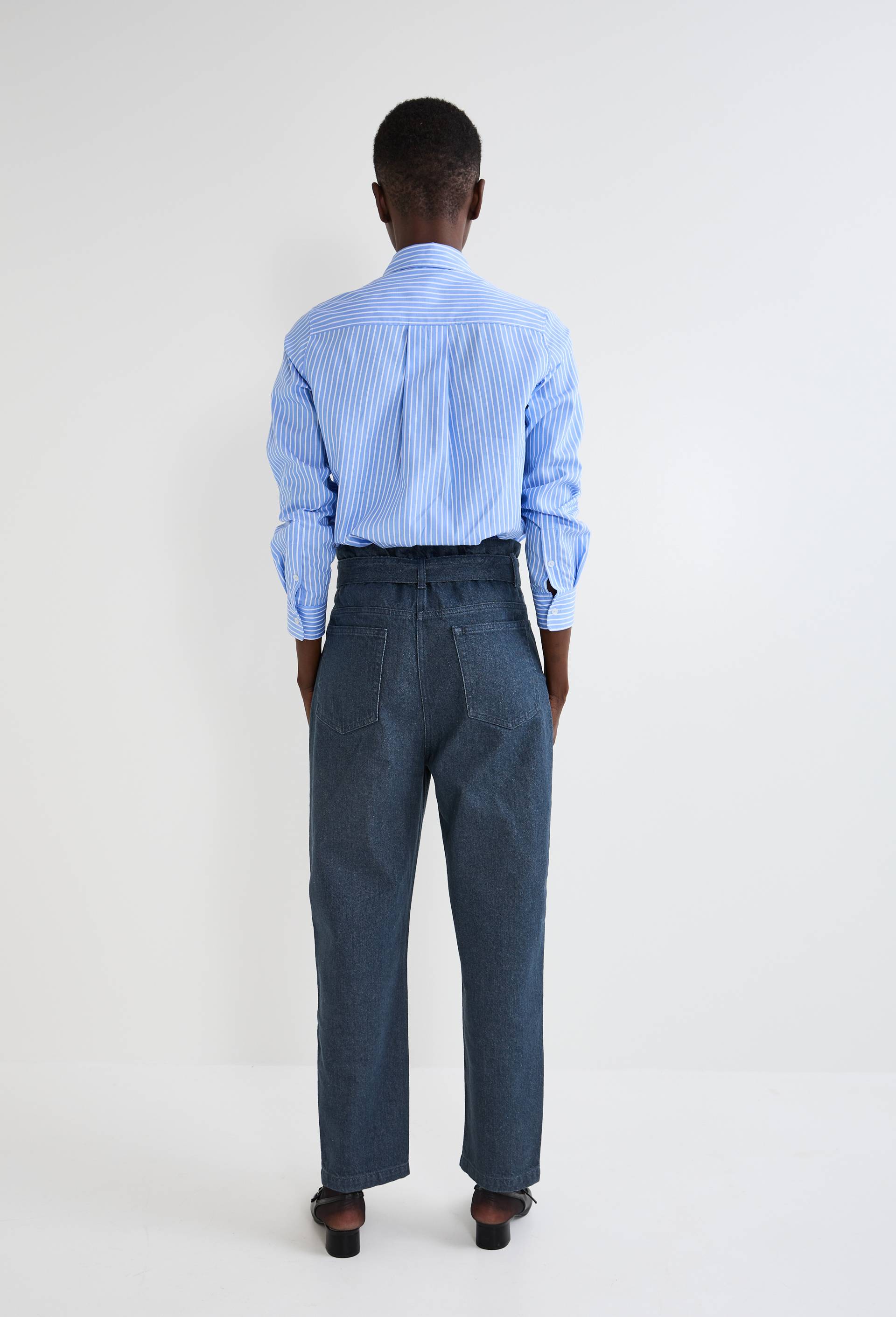 Jean carotte taille &eacute;lastiqu&eacute;e, Gris, large image number 1