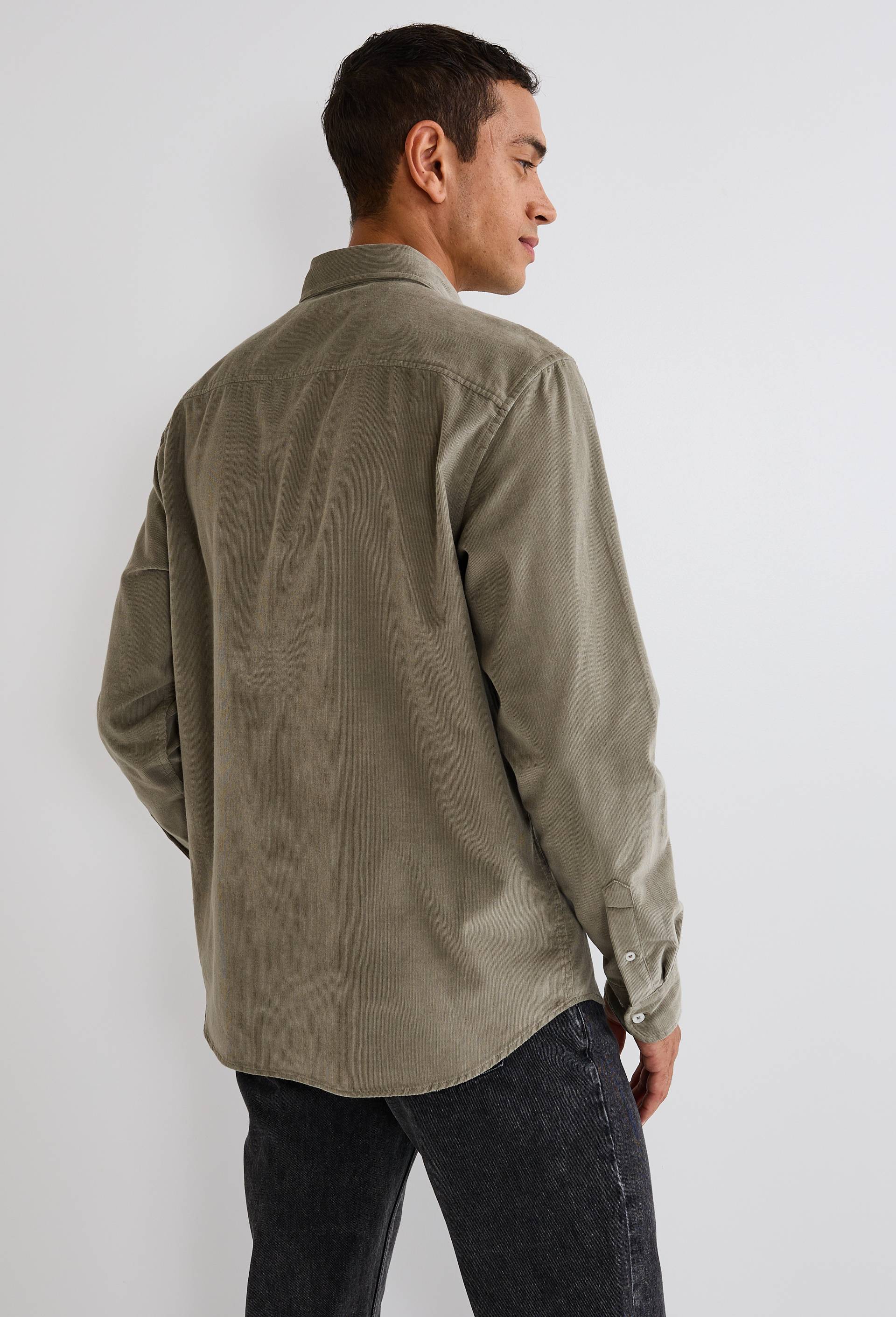 Chemise manches longues velours en coton BIO GOTS, Vert clair, large image number 2.0