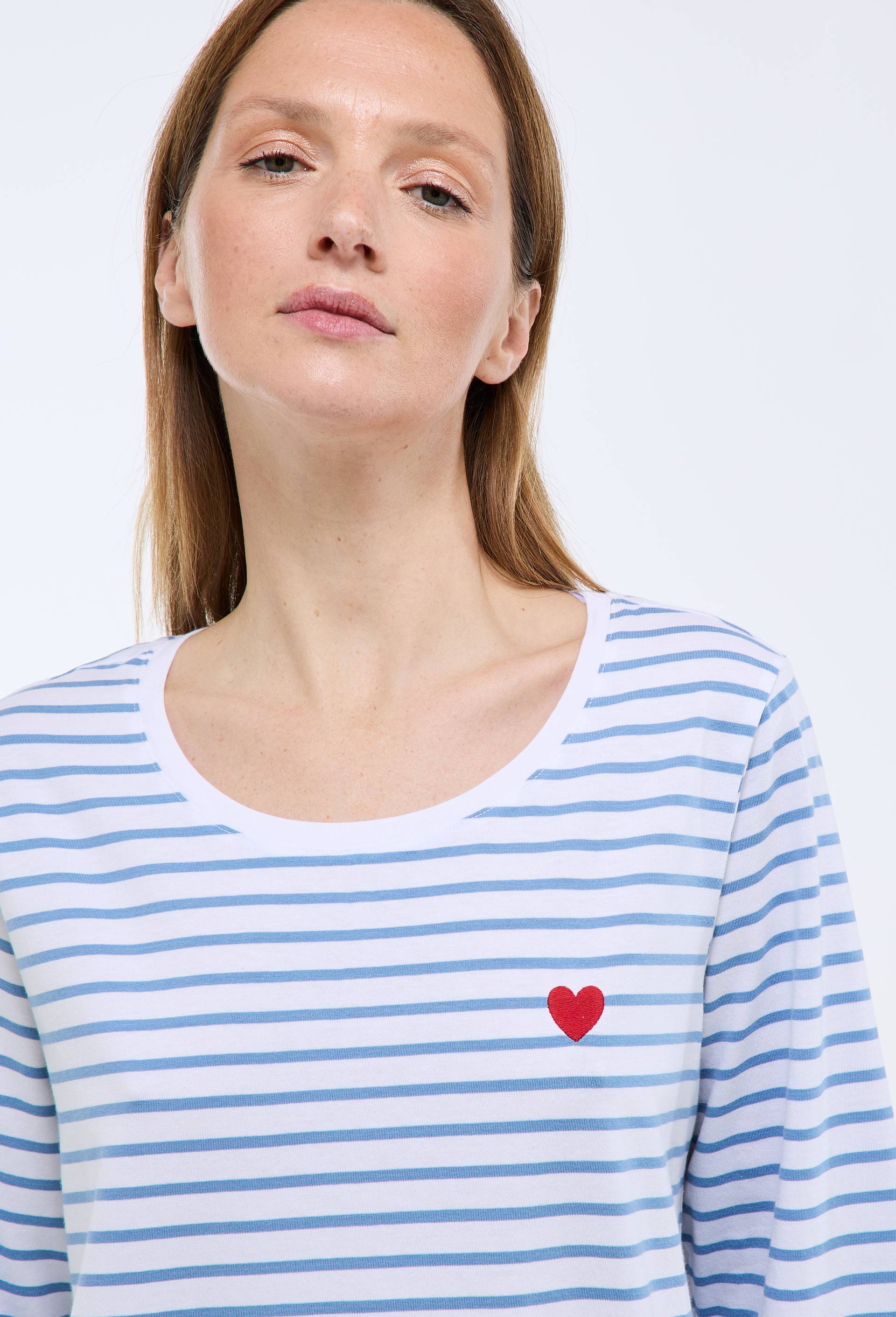 Chemise de nuit ray&eacute;e avec broderie coeur en coton BIO, Bleu, large image number 1.0