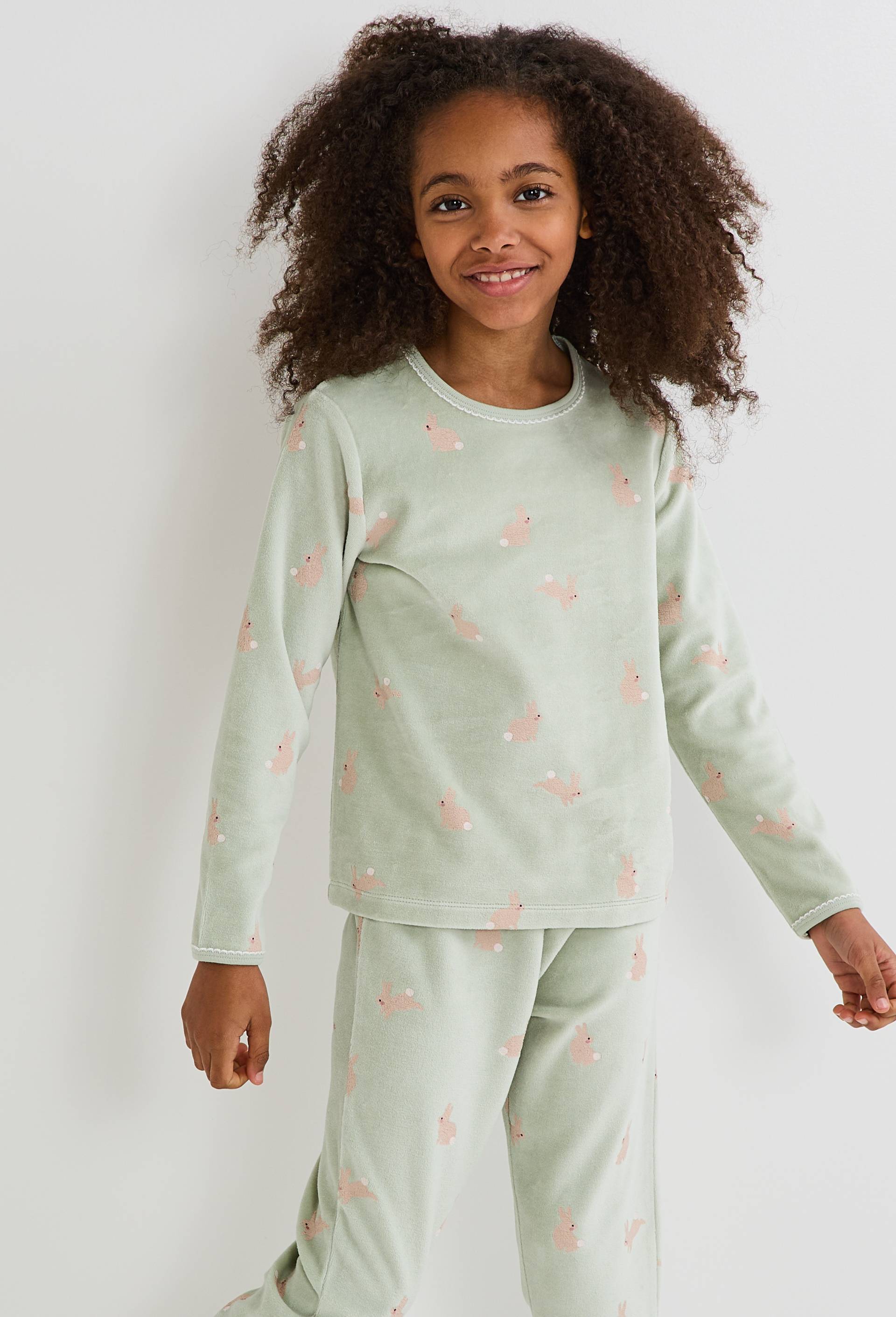 Pyjama velours manches longues imprimé contient du coton BIO GOTS, Vert clair, large image number 0