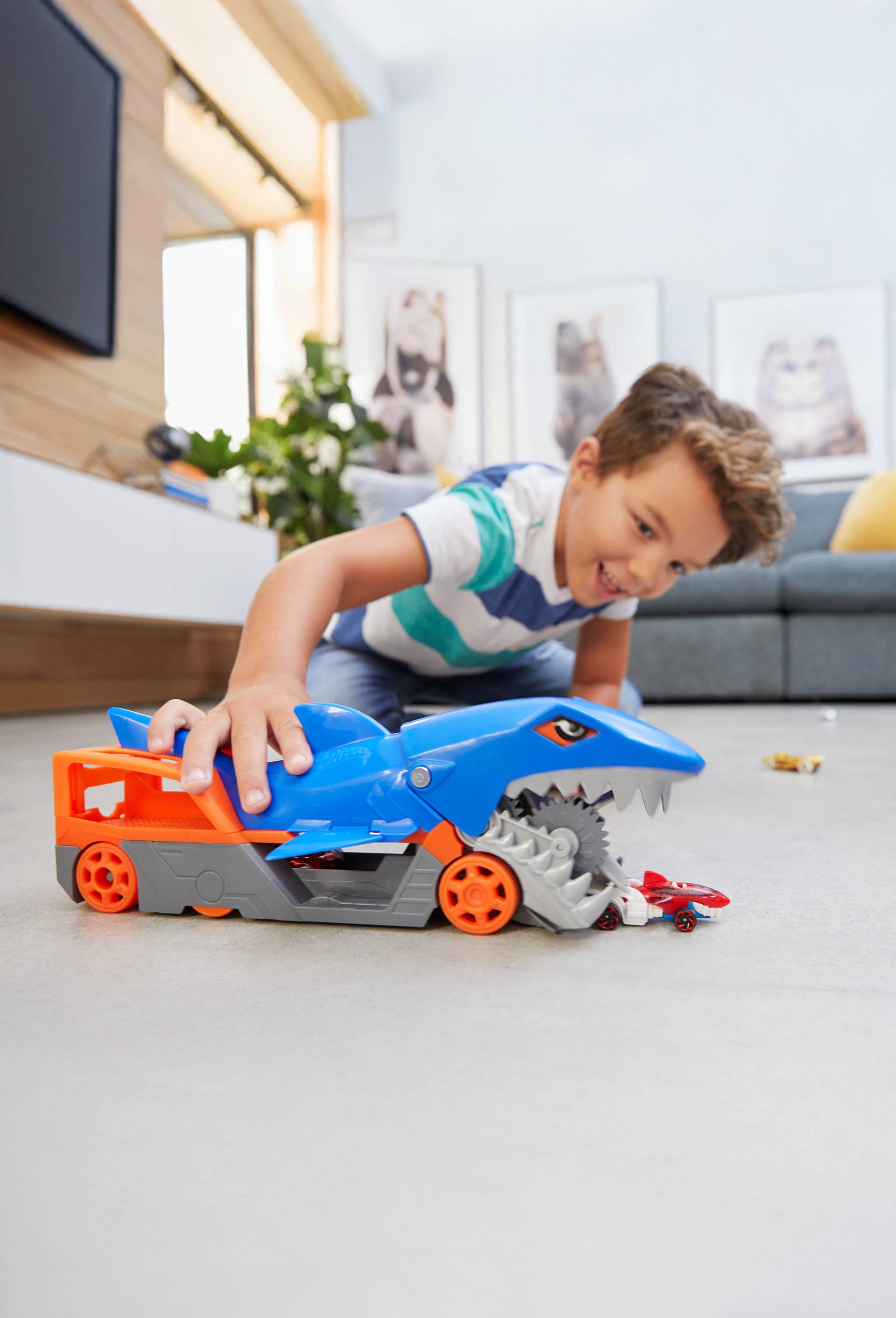 Hot Wheels - Transporteur requin, Multicolore, large image number 6.0