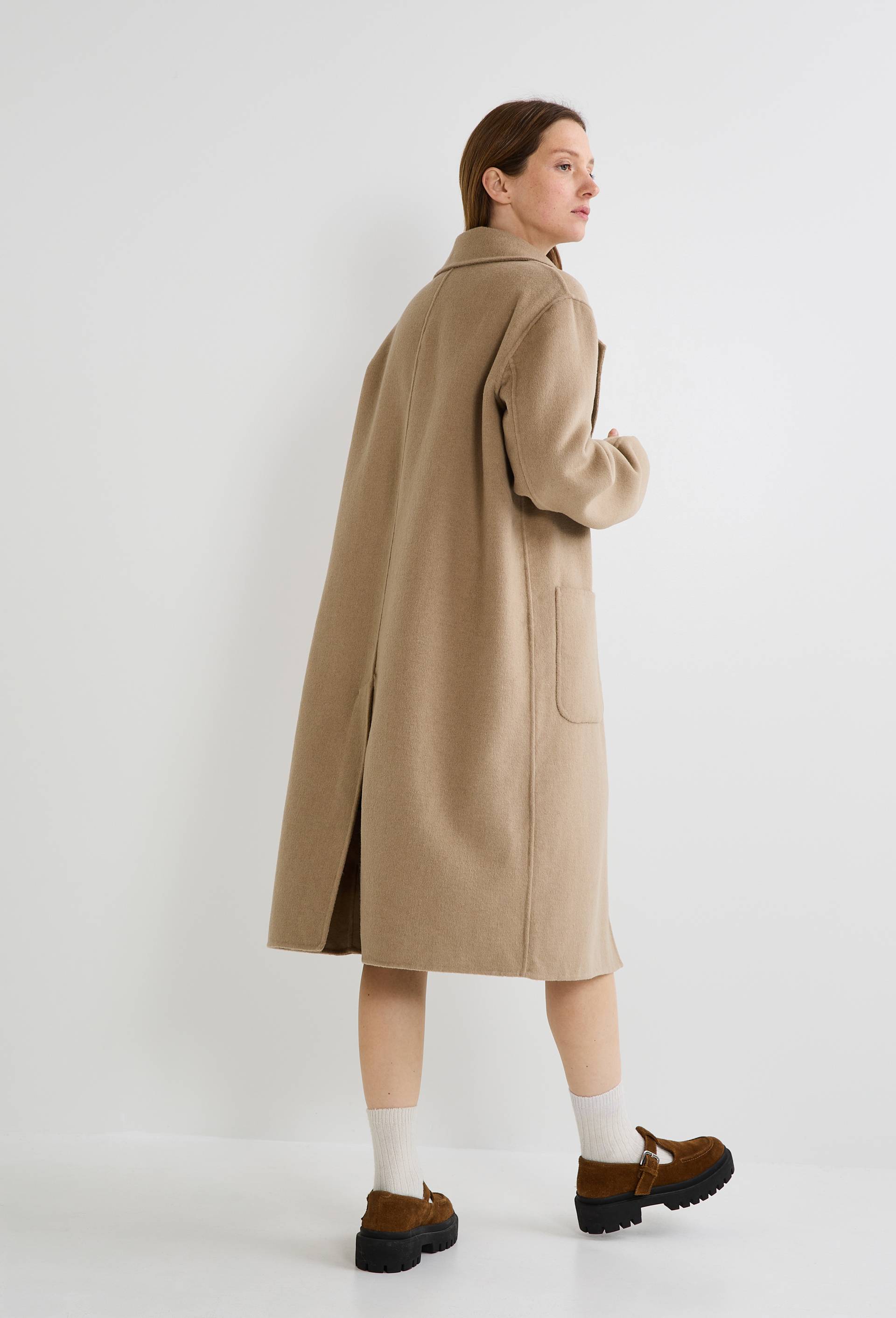 Manteau boutonn&eacute; contenant de la laine, Beige, large image number 1