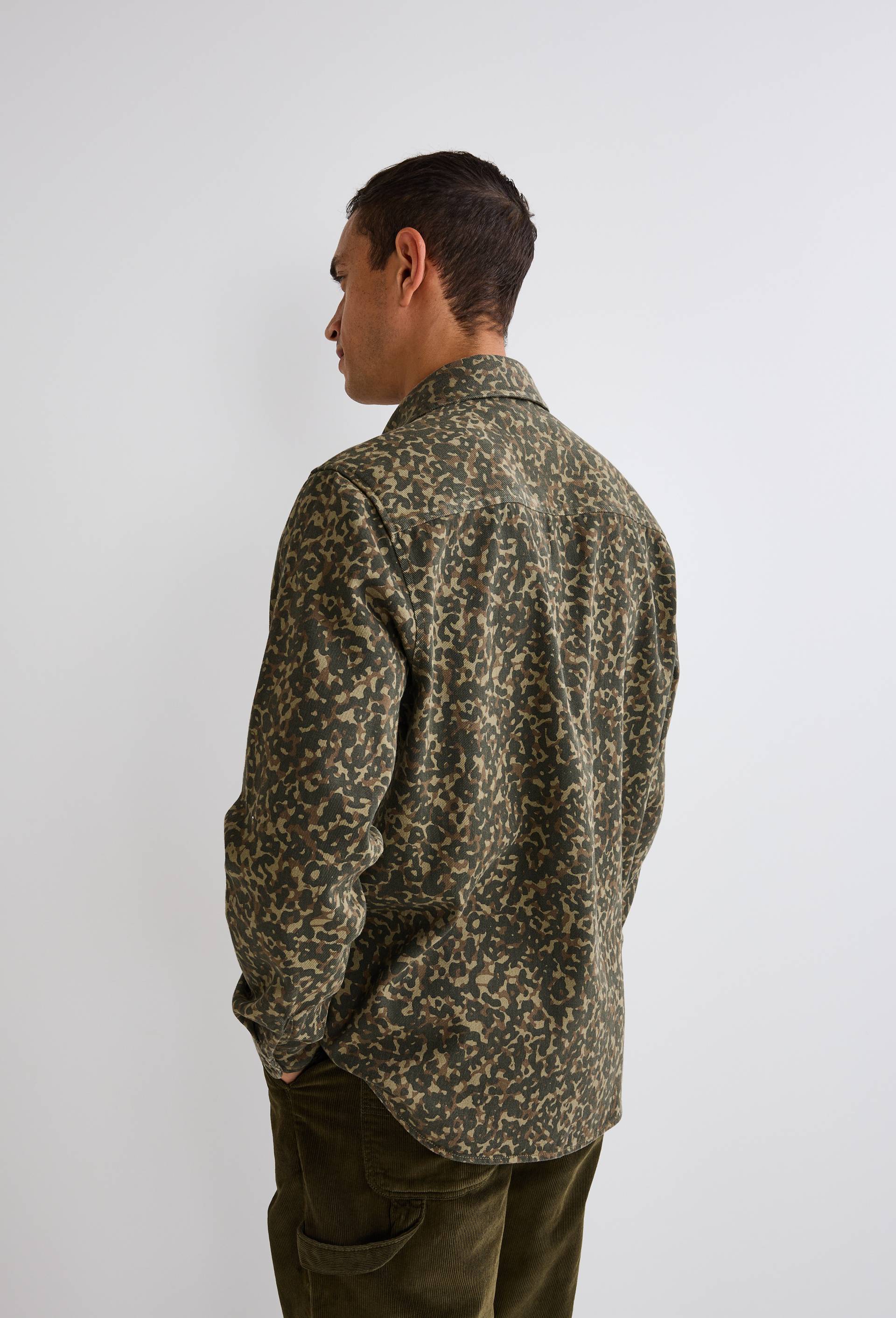 Surchemise manche longue imprim&eacute; camouflage en coton BIO GOTS, Vert fonc&eacute;, large image number 1