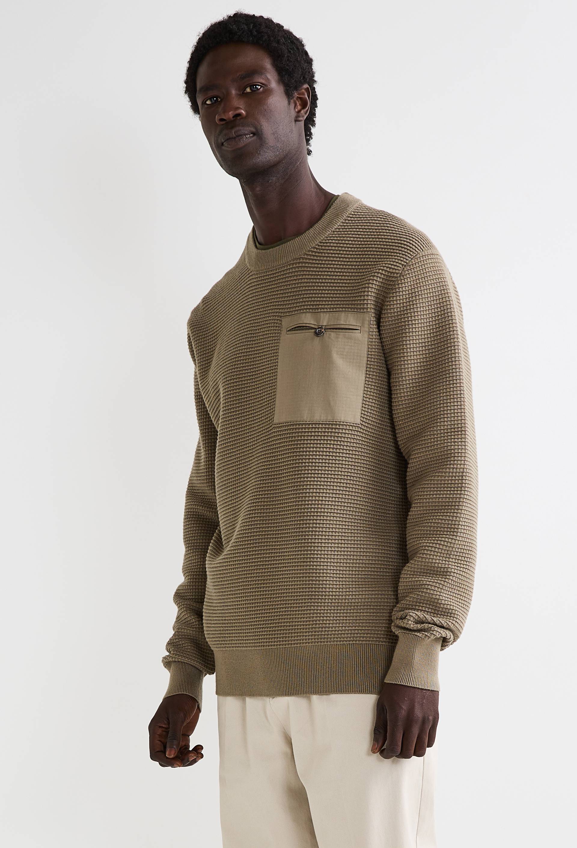 Pull col rond en maille fantaisie, Vert foncé, swatch image