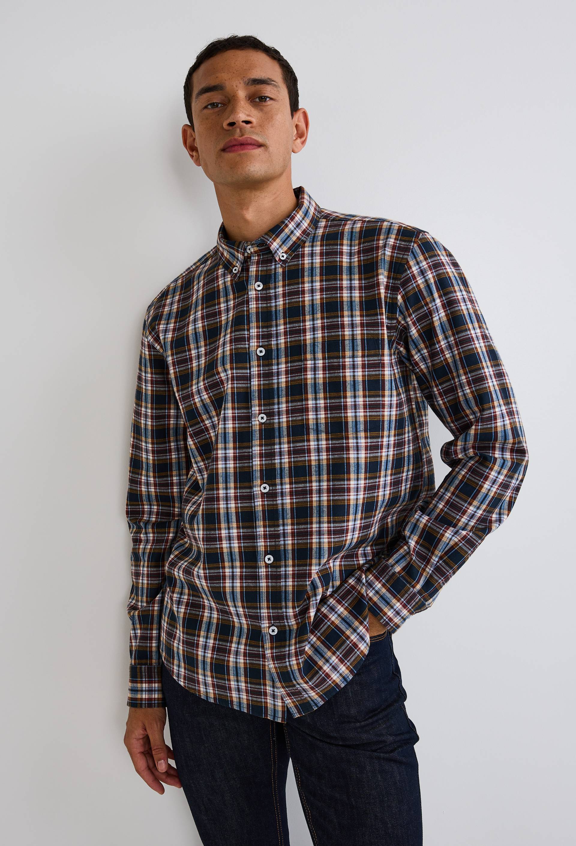 Chemise manches longues à carreaux en flanelle de coton BIO GOTS, Bleu foncé, swatch image