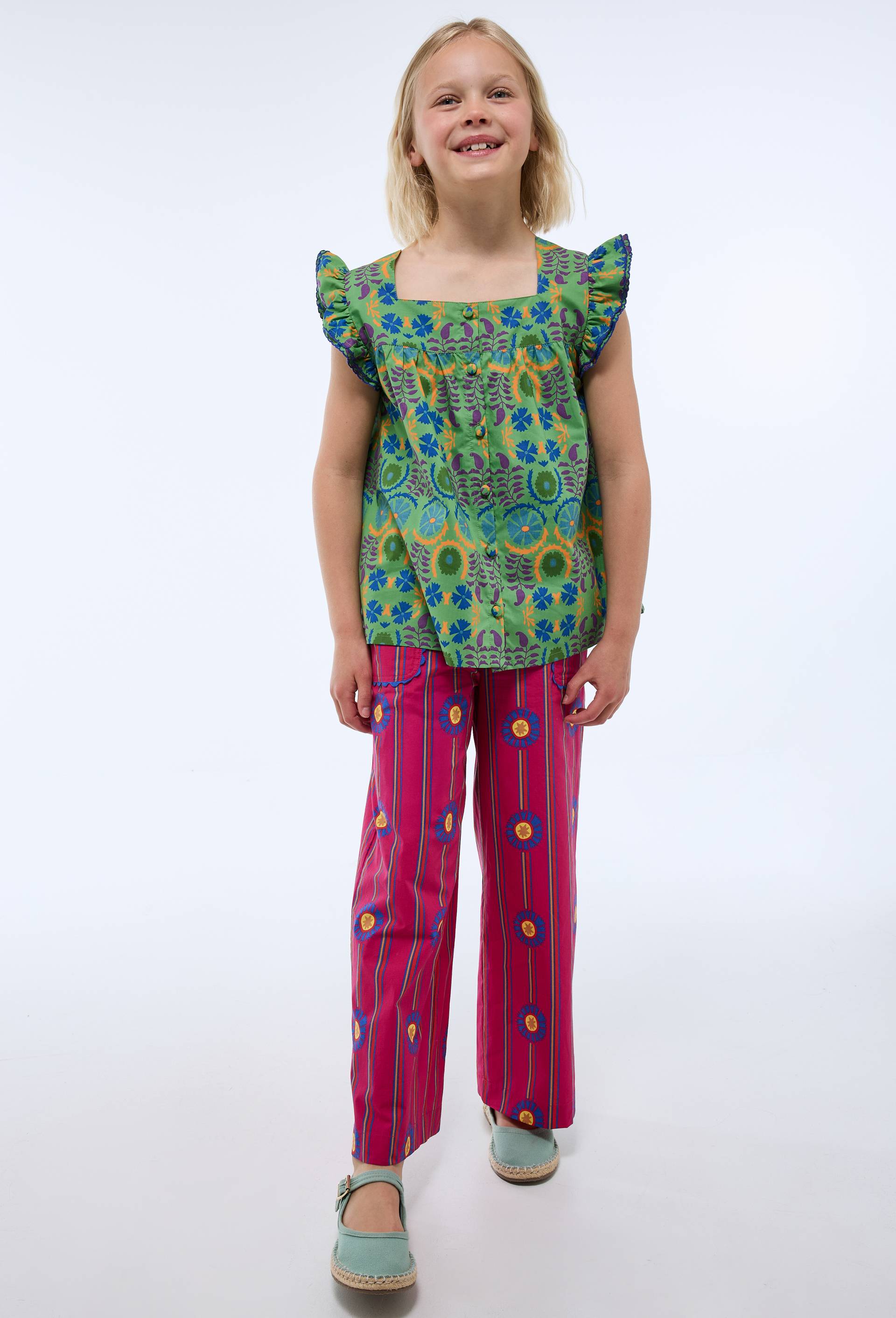 Blouse avec manches à volant imprimée en coton BIO GOTS - CAROLINE DE BENOIST X MONOPRIX, Vert foncé, large image number 1