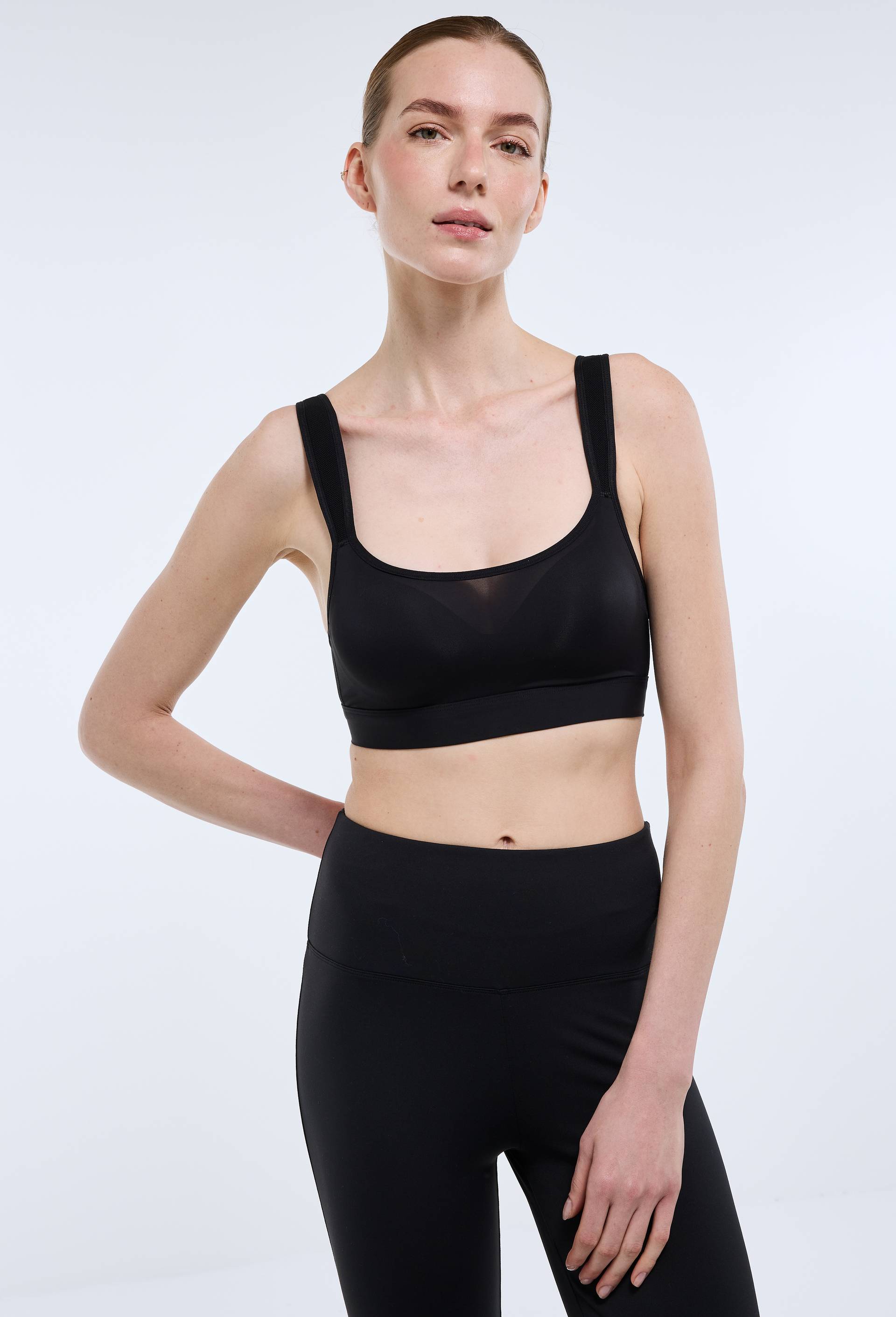 Brassi&egrave;re de sport maintien &eacute;lev&eacute;, Noir, large image number 0.0
