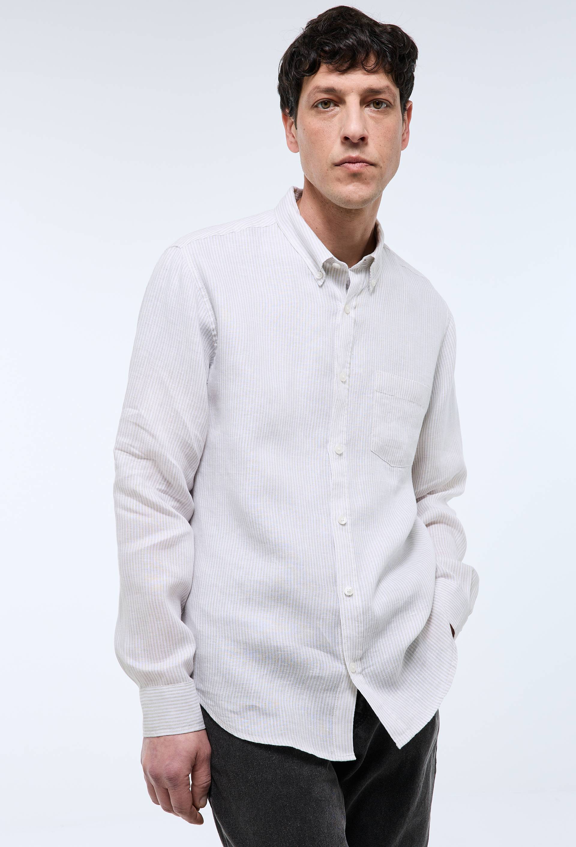 Chemise manches longues ray&eacute;e en lin, Beige clair, large image number 0