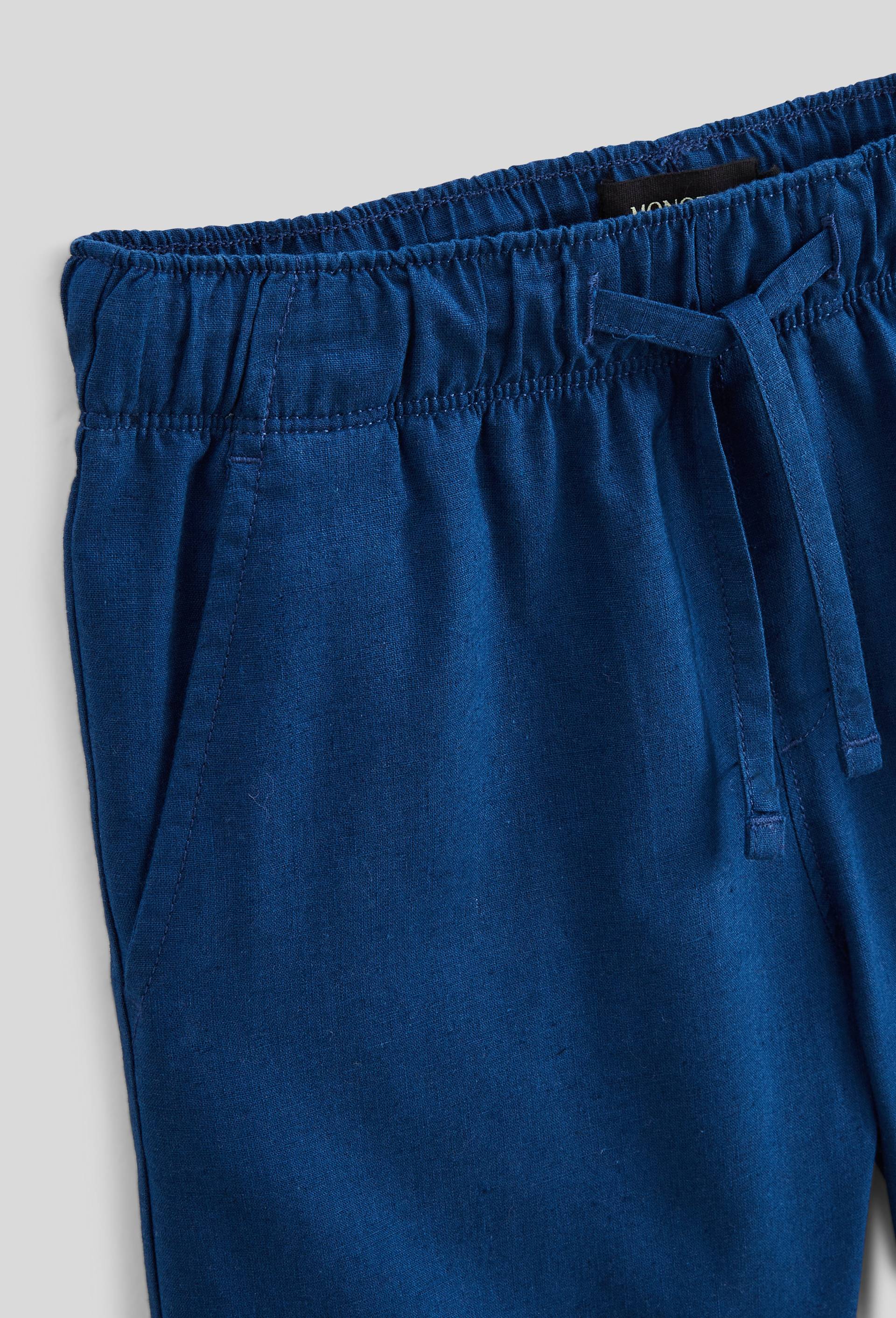 Short &eacute;lastiqu&eacute; uni en coton et lin, Bleu fonc&eacute;, large image number 2