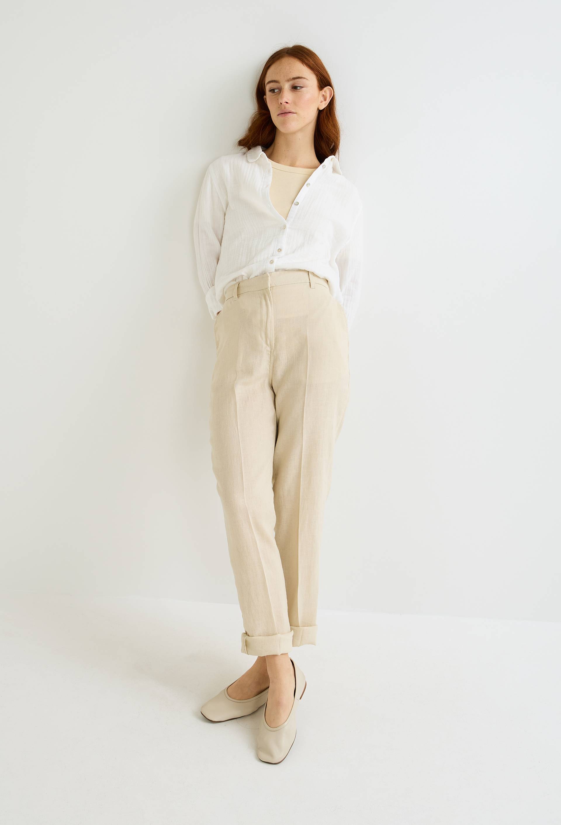 Pantalon carotte à taille semi-élastiquée en lin, Beige clair, swatch image
