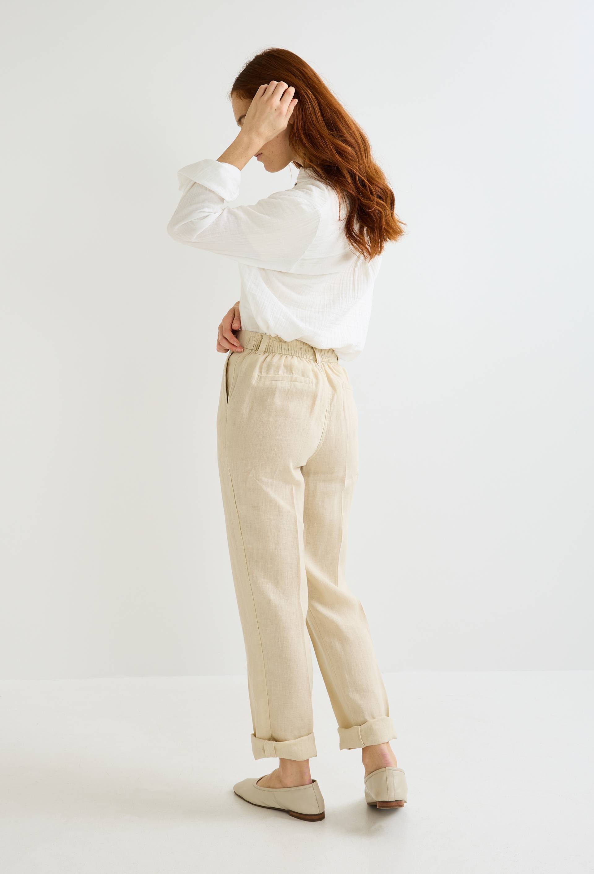 Pantalon carotte &agrave; taille semi-&eacute;lastiqu&eacute;e en lin, Beige clair, large image number 1