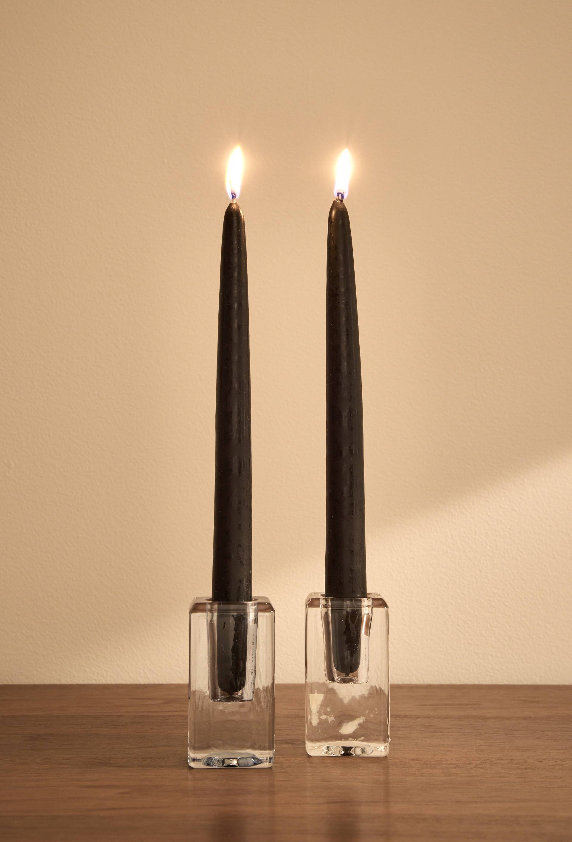 Lot 2 bougies flambeaux suspendus, H24cm, en cire, Noir, swatch image