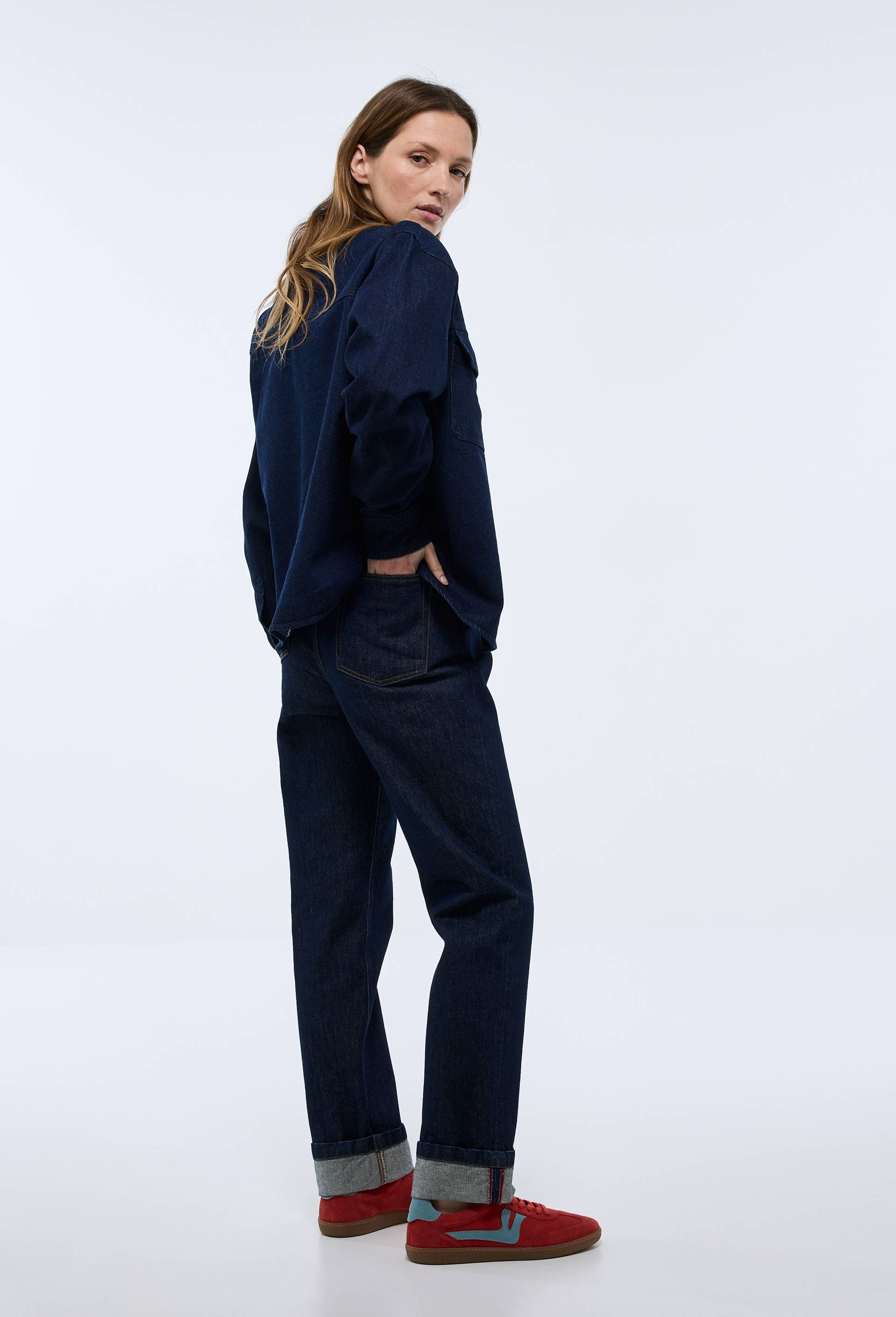 Jean droit avec surpiqures, Bleu fonc&eacute;, large image number 2