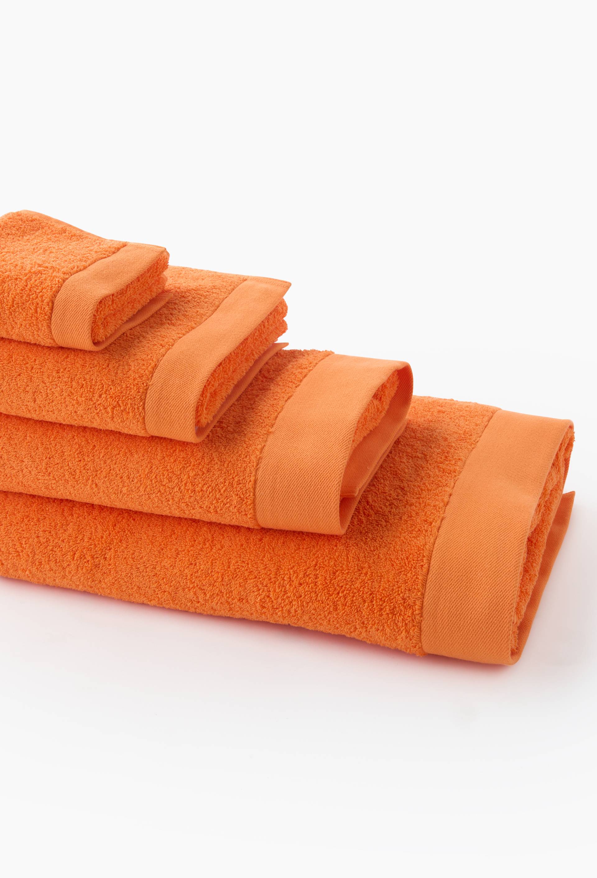 Serviette de bain unie, en coton BIO GOTS, Orange, large image number 1