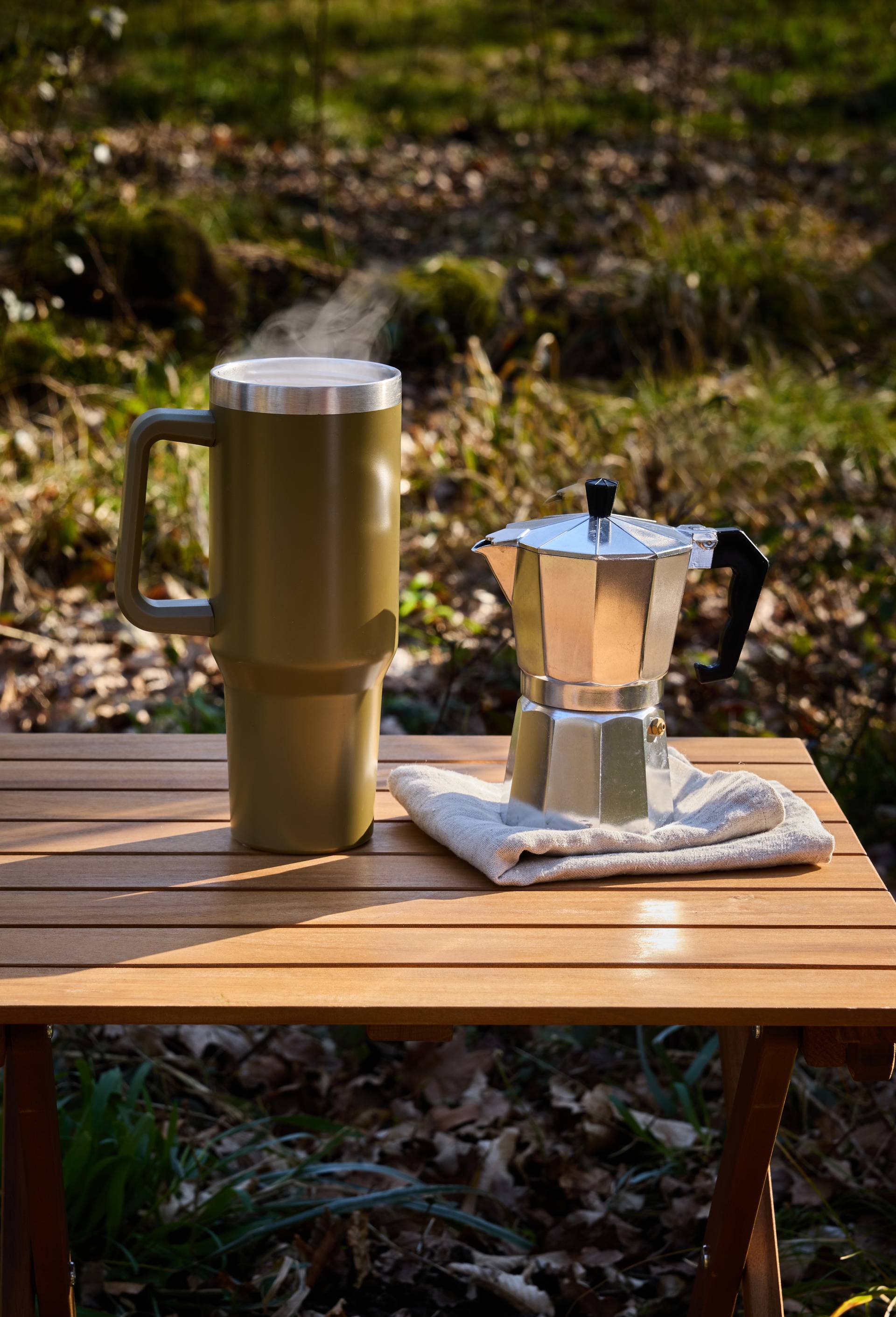 Bouteille isotherme avec poignée, 1,15L, Vert foncé, large image number 0.0