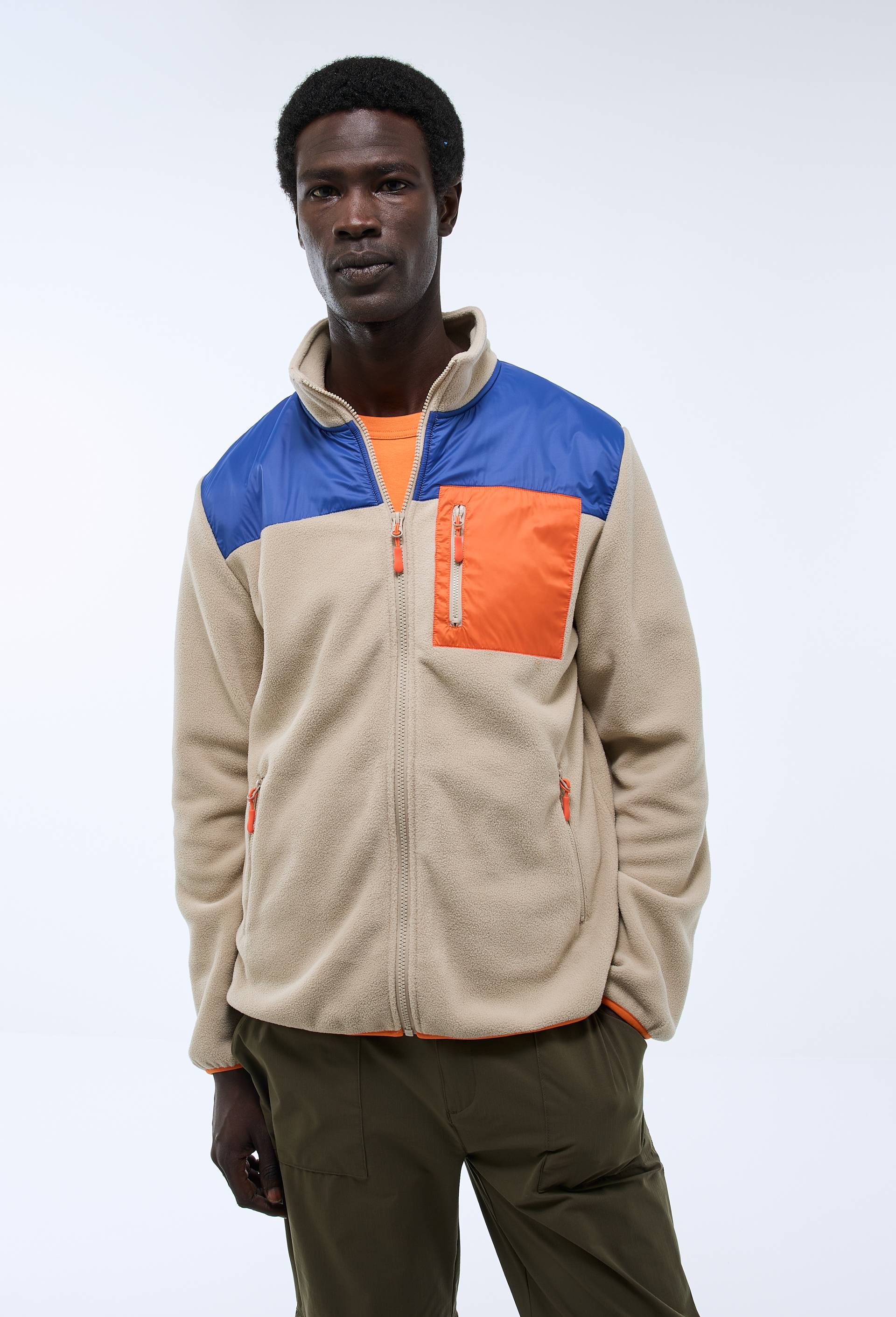 Polaire de randonn&eacute;e zipp&eacute;e &agrave; empi&egrave;cements contrast&eacute;s, Beige clair, large image number 0