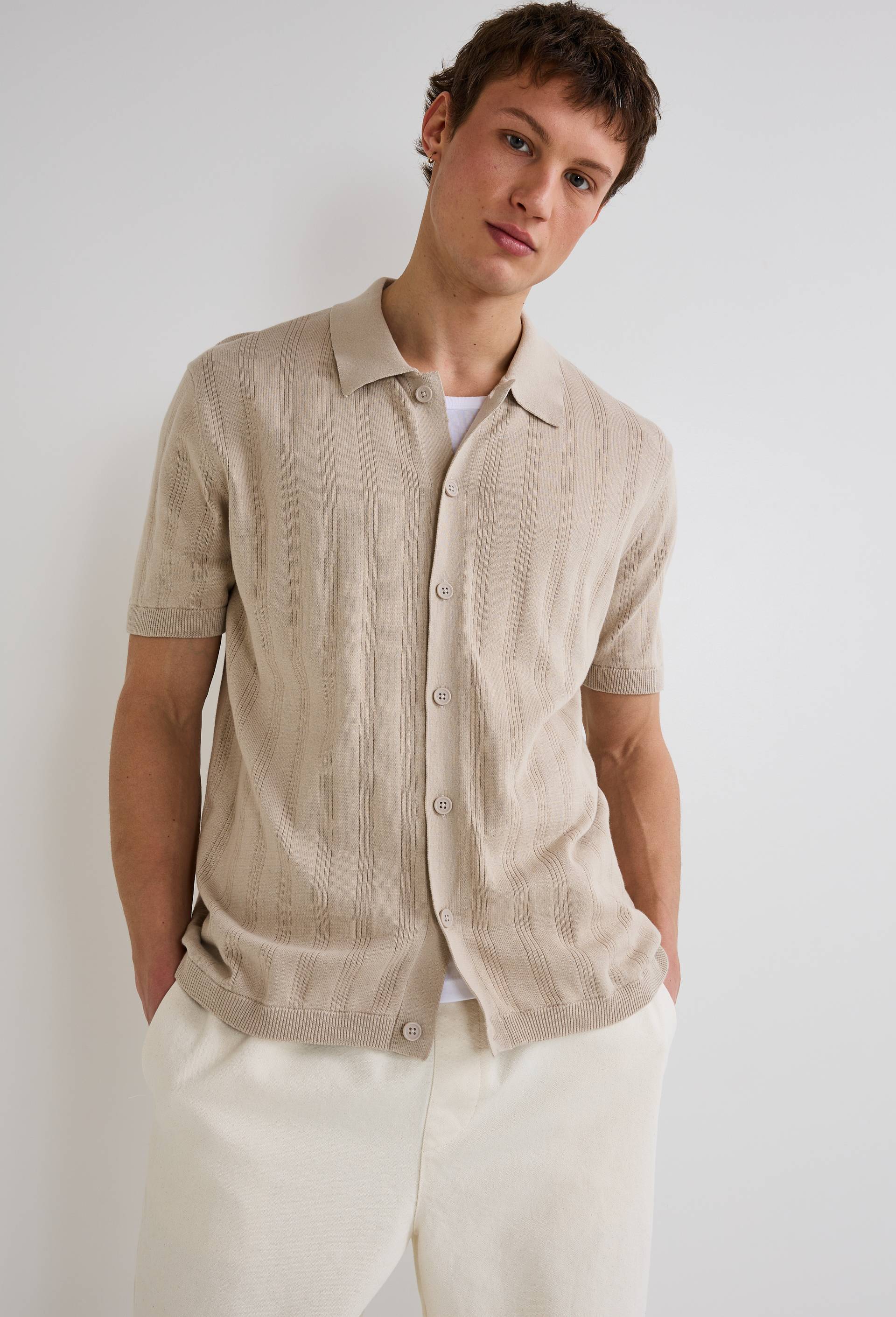 Pull manches courtes boutonné en coton BIO GOTS, Beige clair, swatch image
